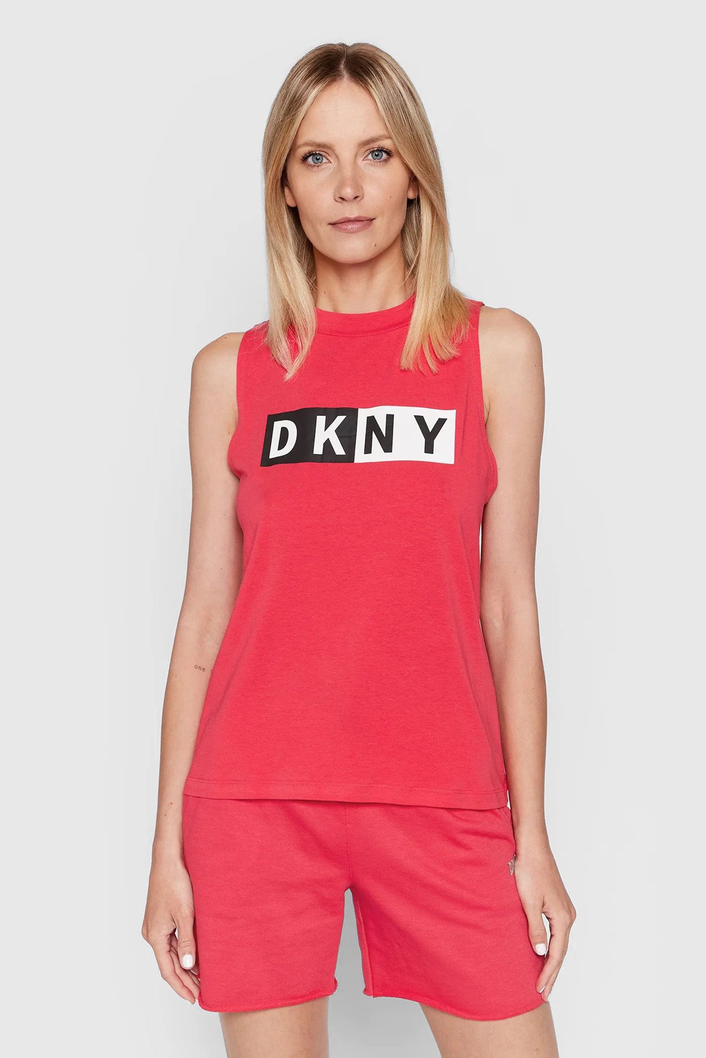 Женская розовая майка Розовый M DKNY DP8T5892 Женская розовая майка Розовый M DKNY DP8T5892