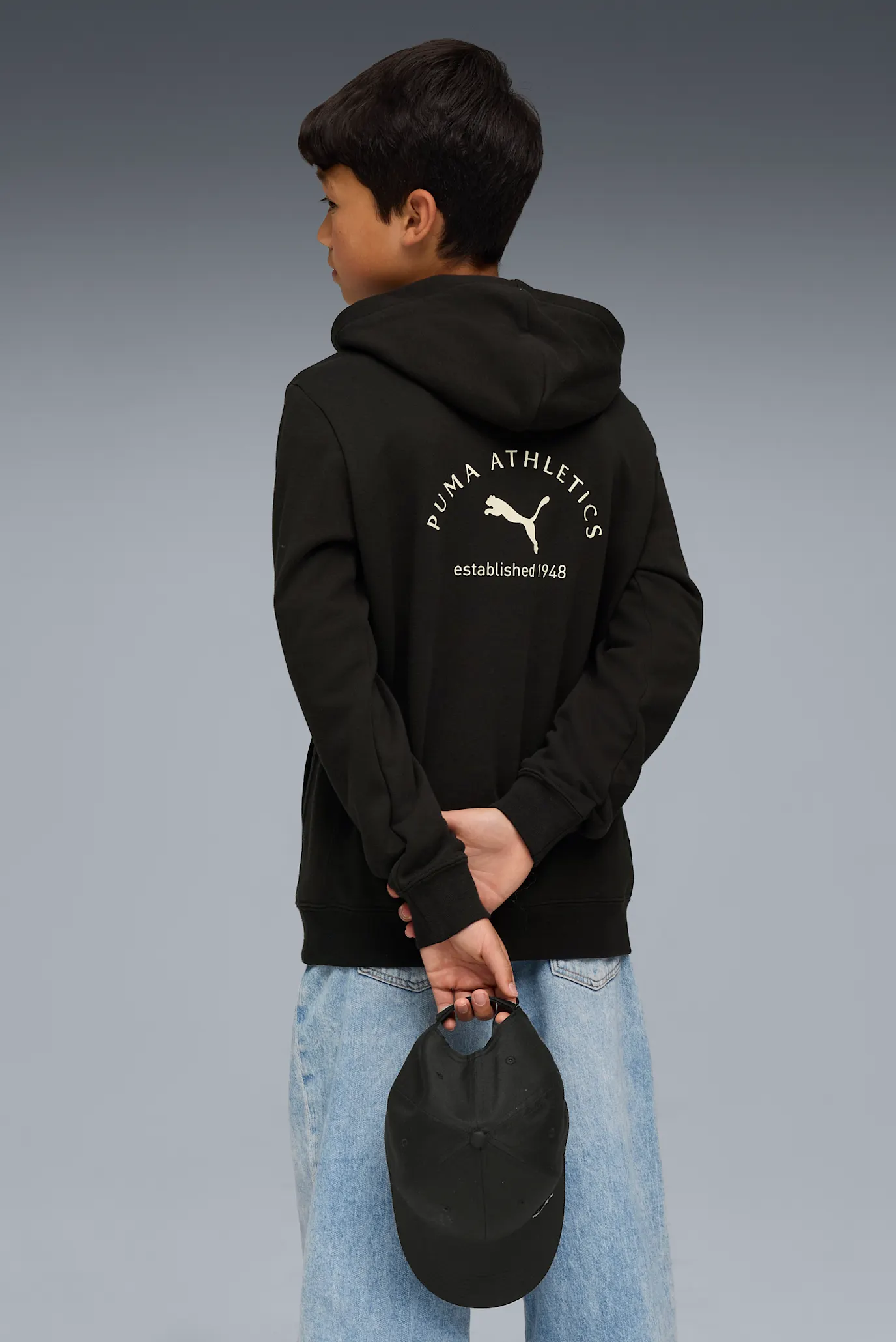 Детское черное худи PUMA Class Graphic Hoodie Youth 3