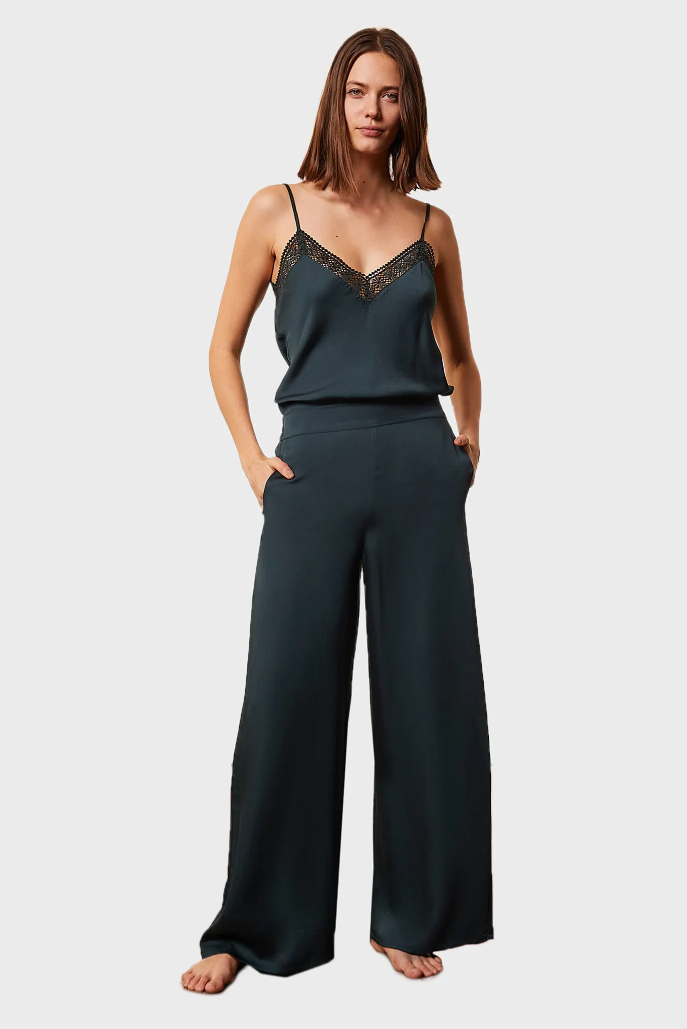 Жіночі темно-зелені брюки KAREL 2