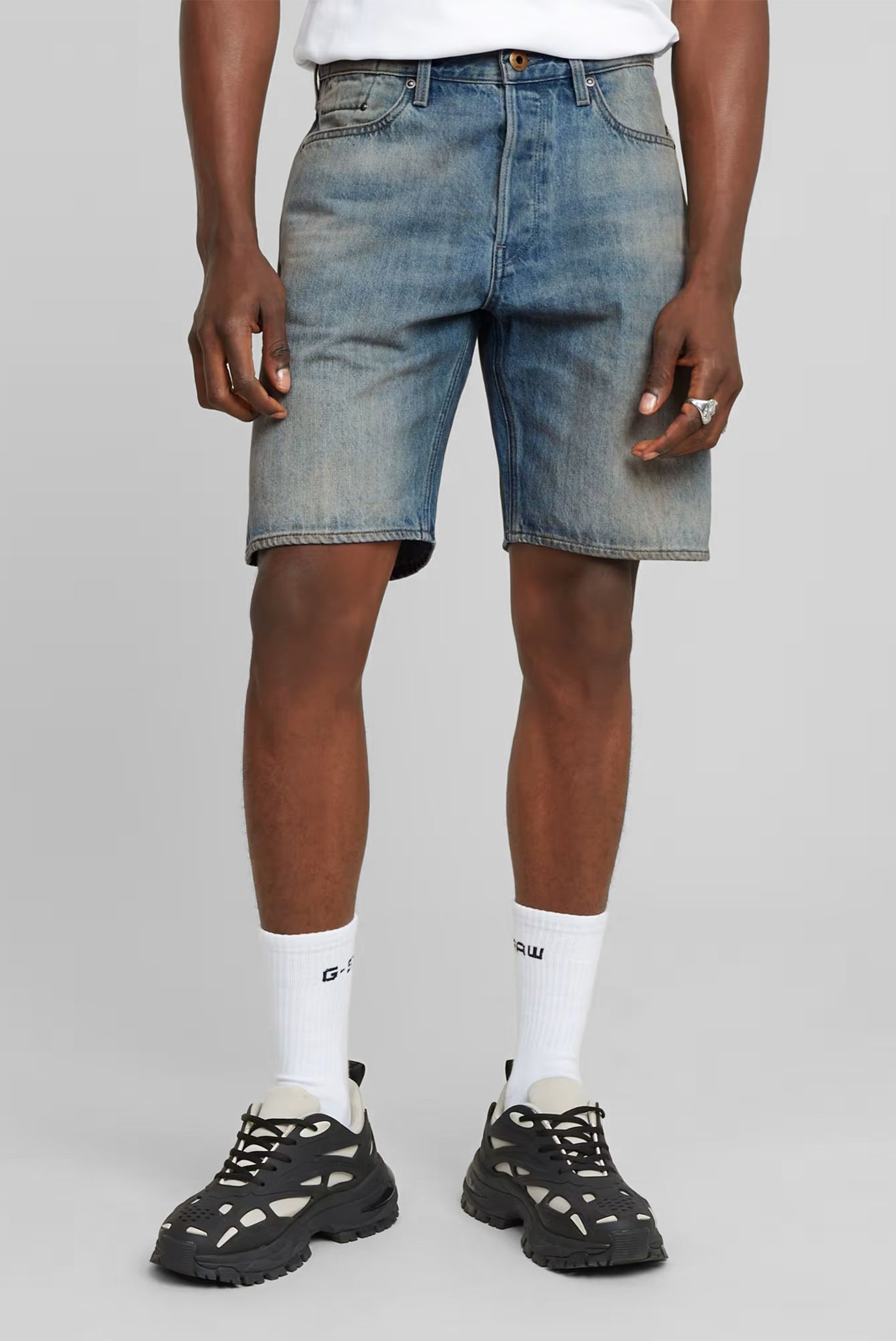 Мужские голубые джинсовые шорты Dakota Голубой 29 G-Star RAW D24411,D788 Мужские голубые джинсовые шорты Dakota Голубой 29 G-Star RAW D24411,D788