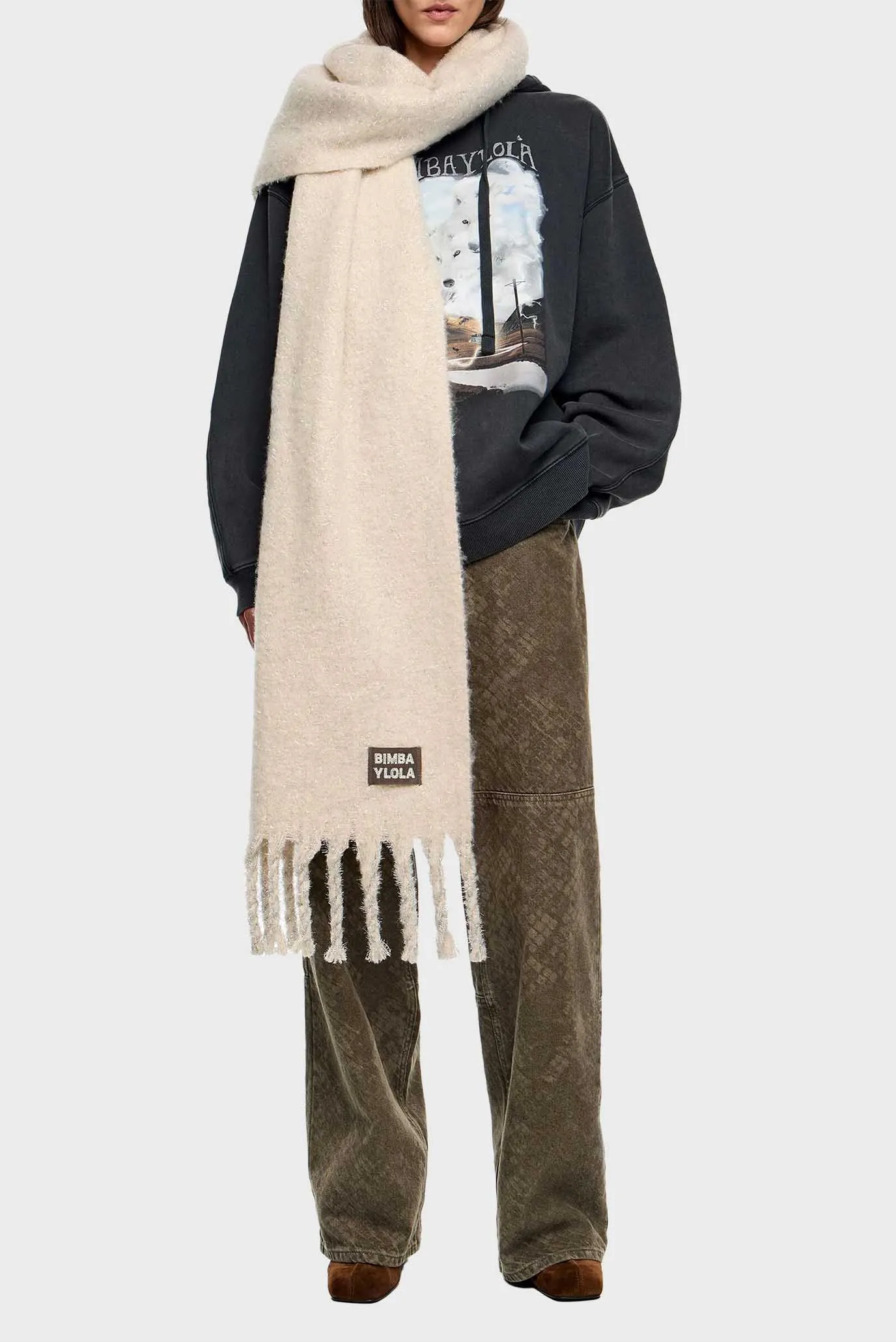 Женский белый шарф 2