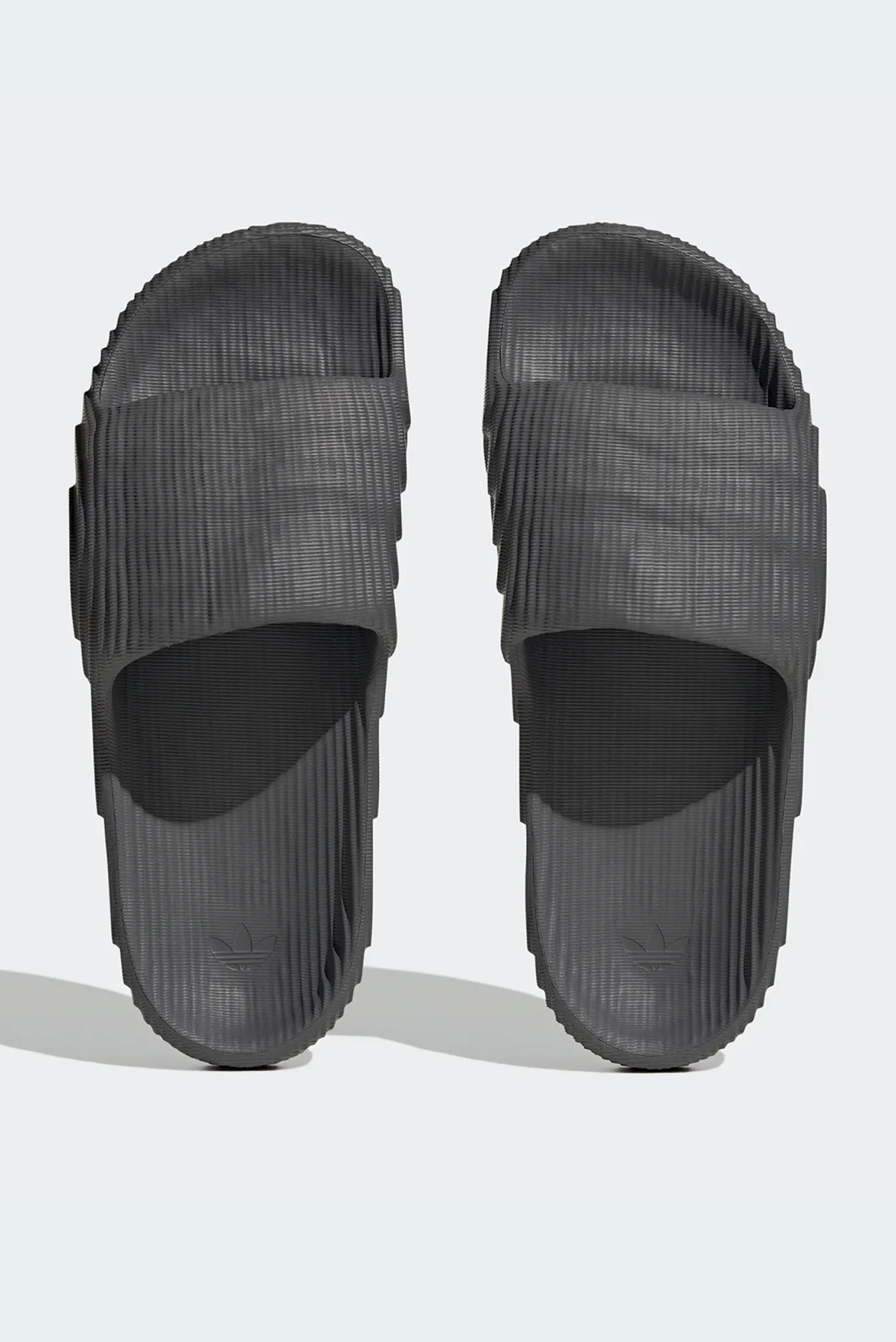 Чоловічі темно-сірі слайдери Adilette 22 2