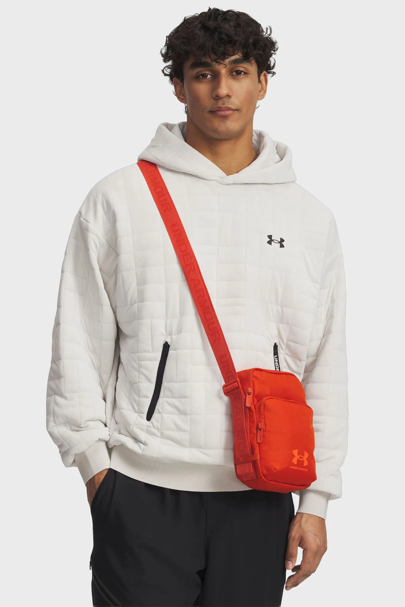 Оранжевая сумка UA Essential Lite Crossbody 2