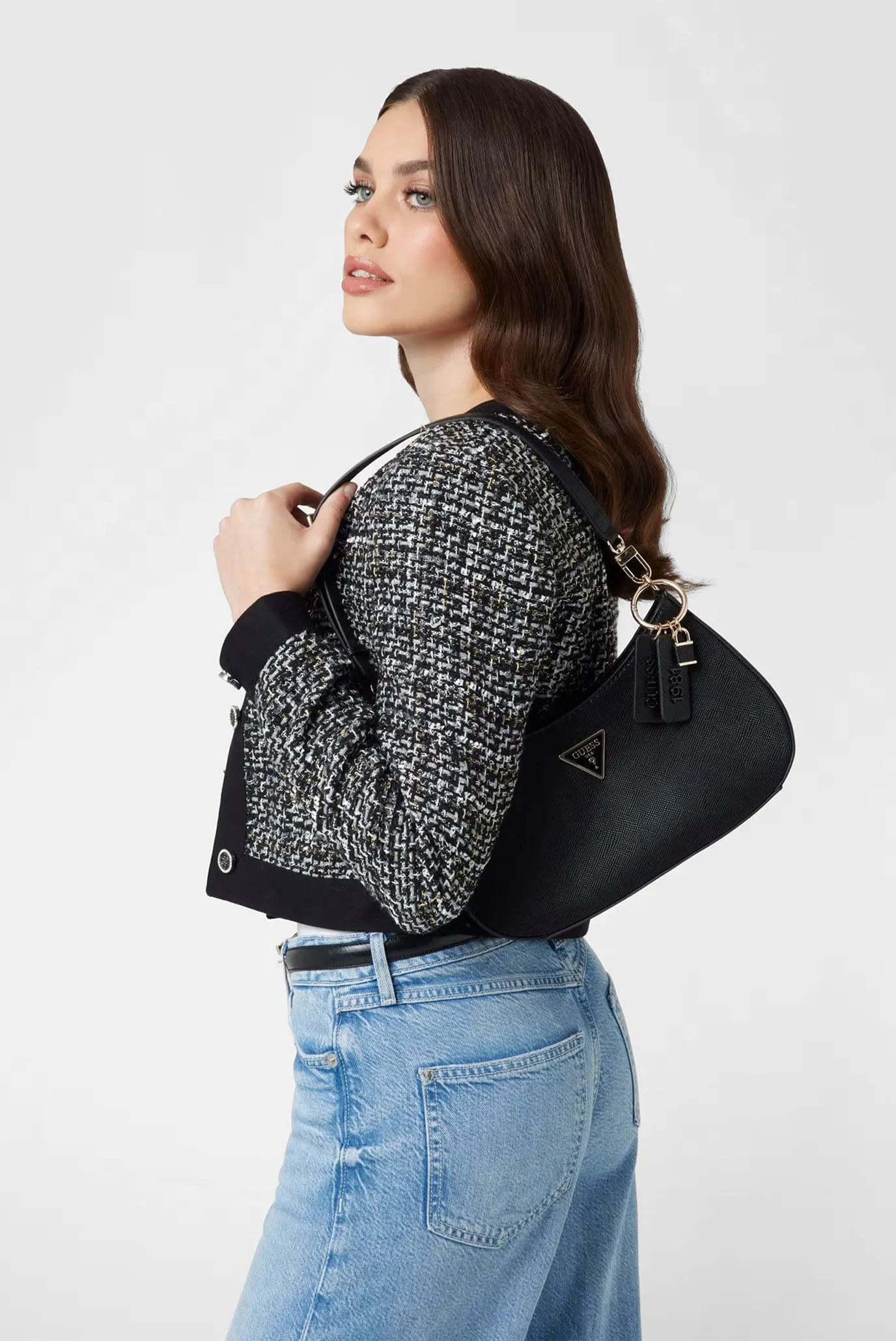Жіноча чорна сумка NOELLE TOP ZIP Guess HWZG7879180 — MD-Fashion