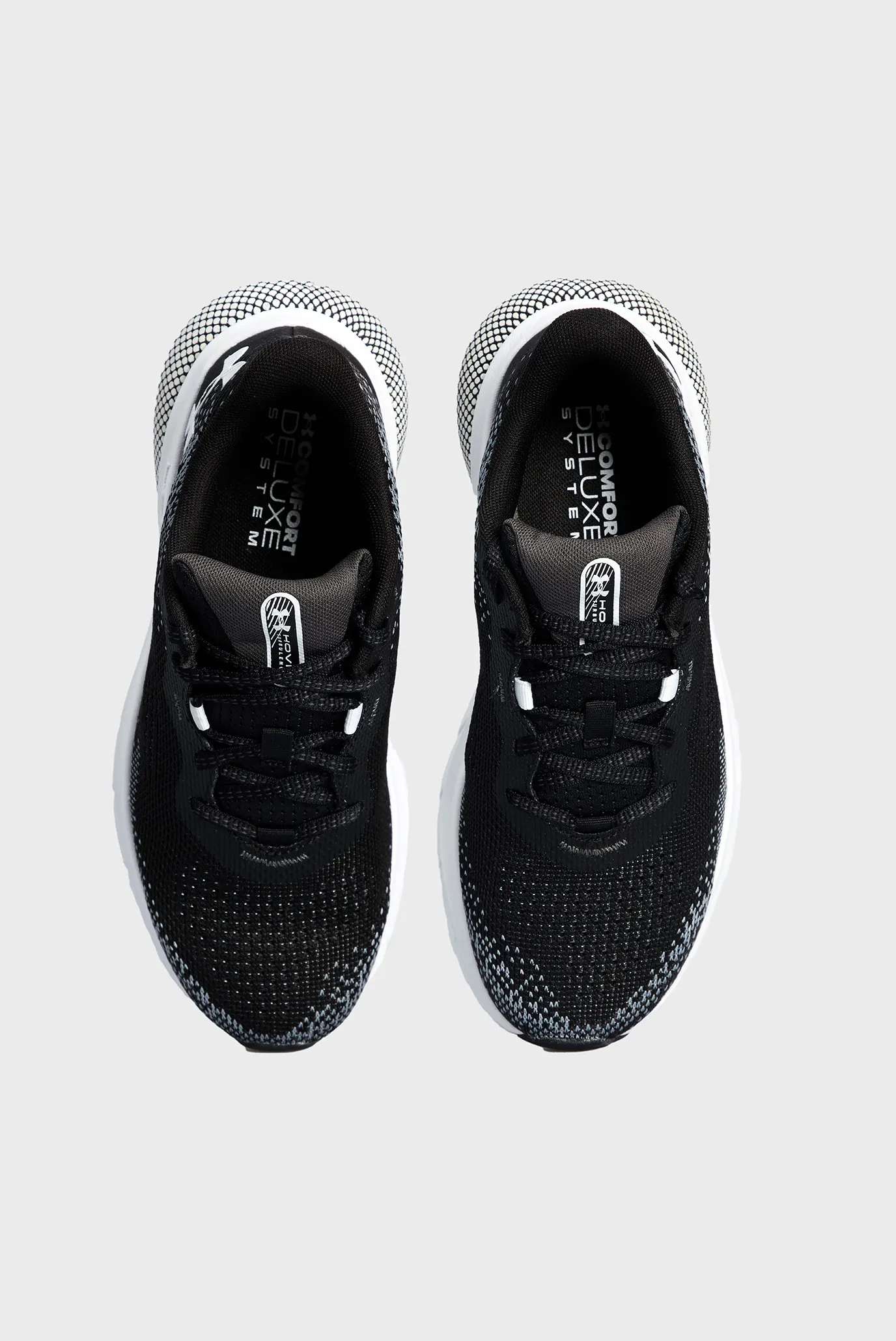 Жіночі чорні кросівки UA W HOVR Turbulence 2 4