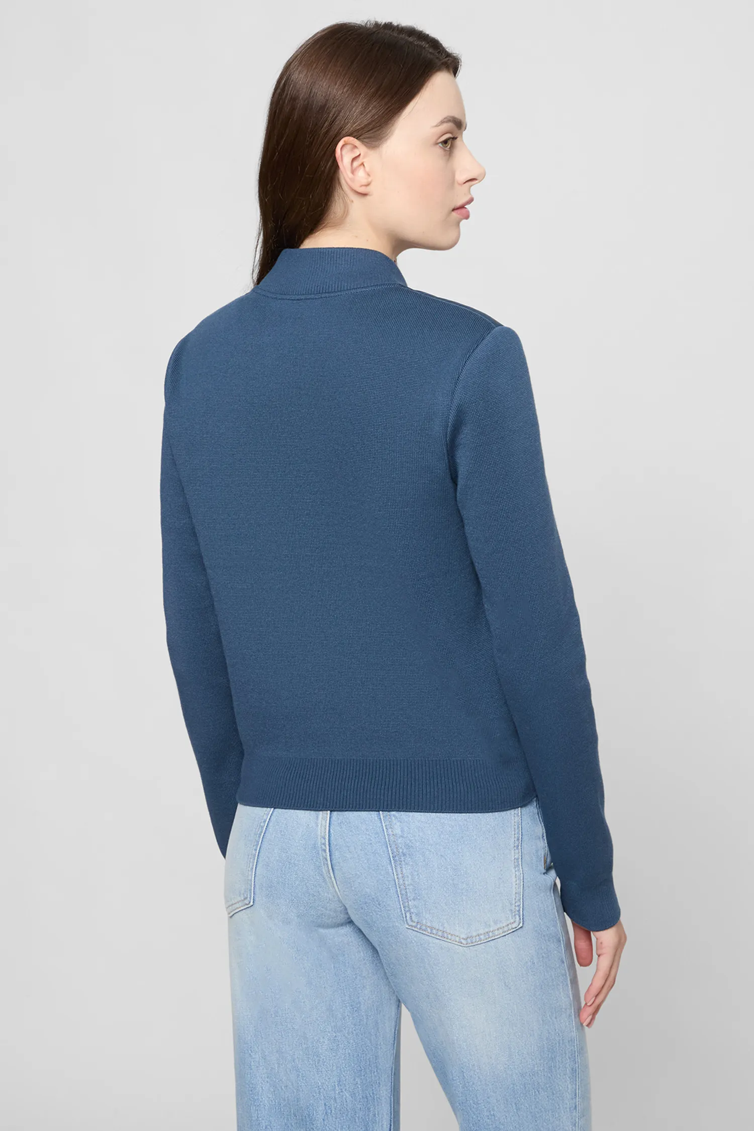 Жіночий темно-синій бомбер 3