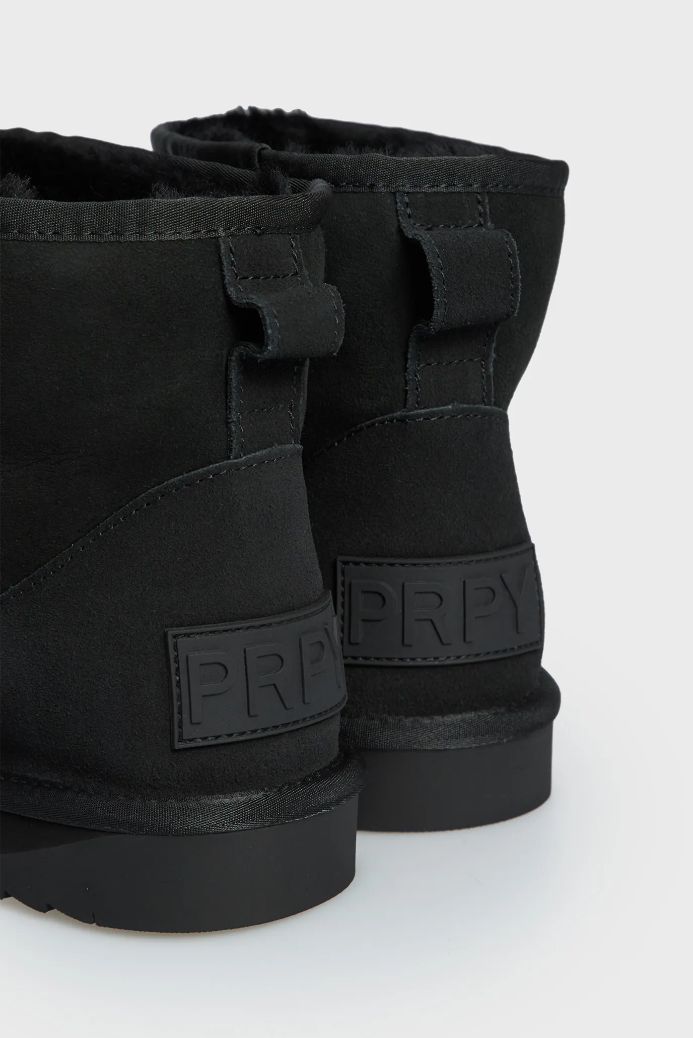 Чоловічі чорні замшеві уггі Trissa 5