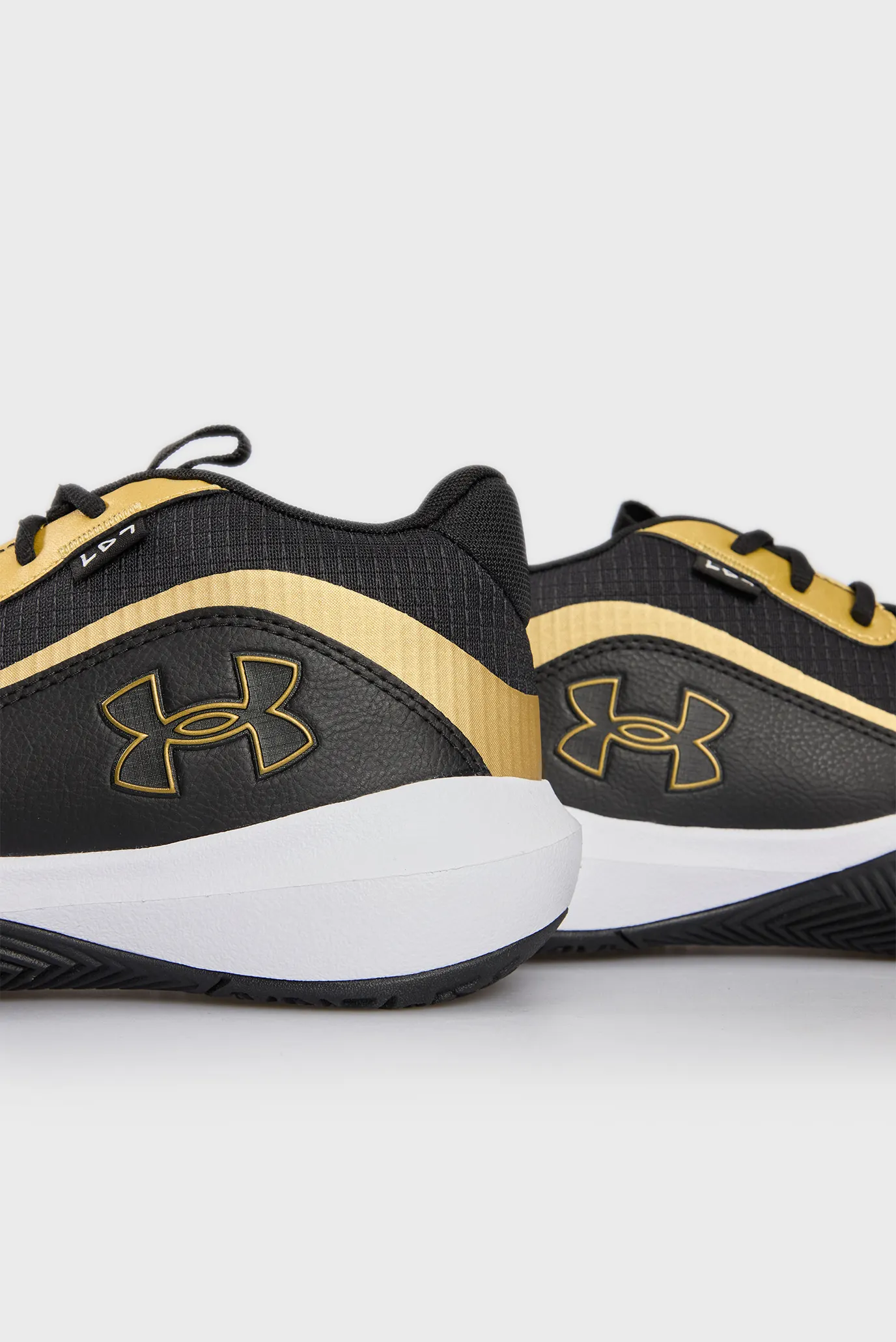 Чорні кросівки UA Lockdown 7 2