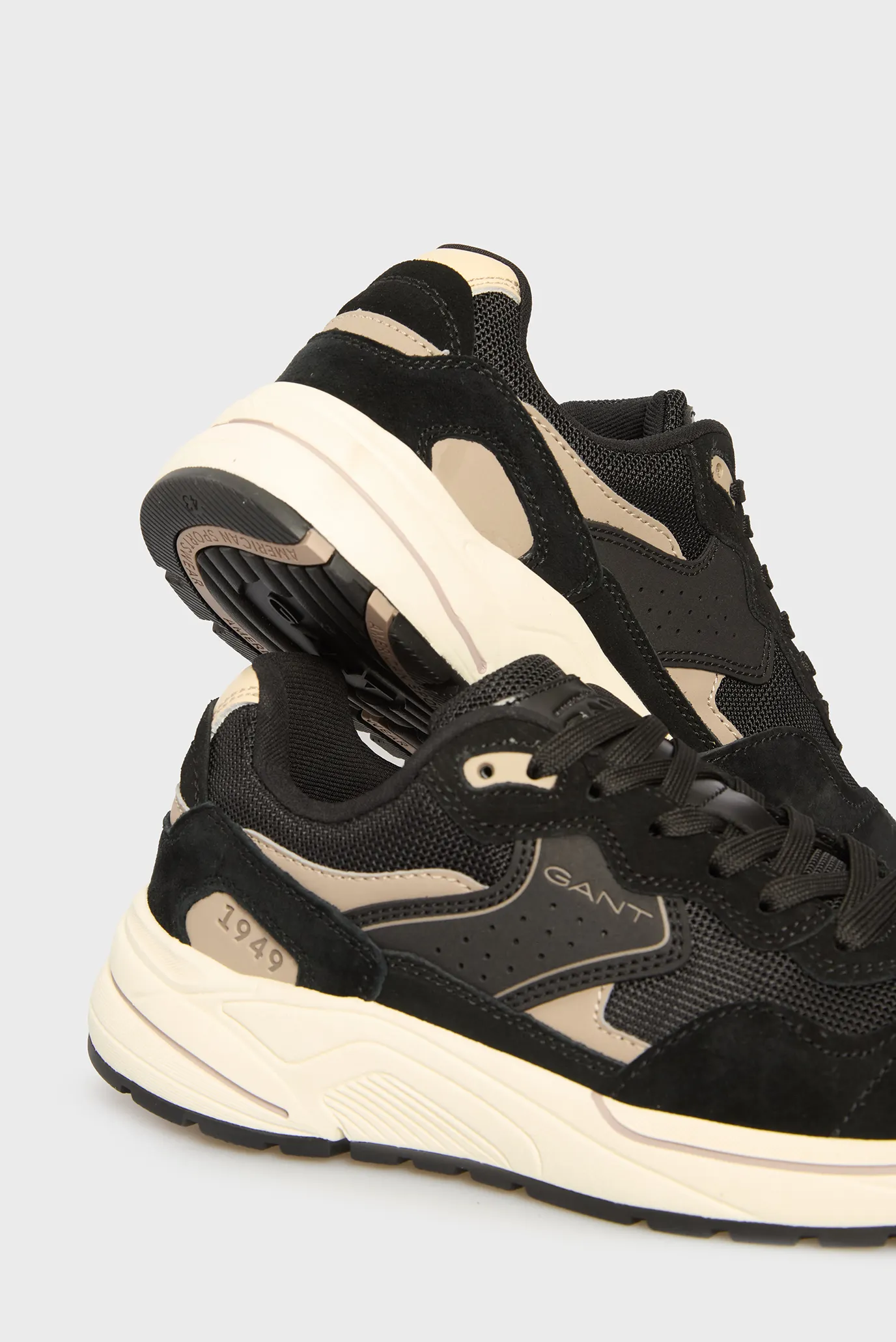 Чоловічі чорні кросівки Jaybro 2