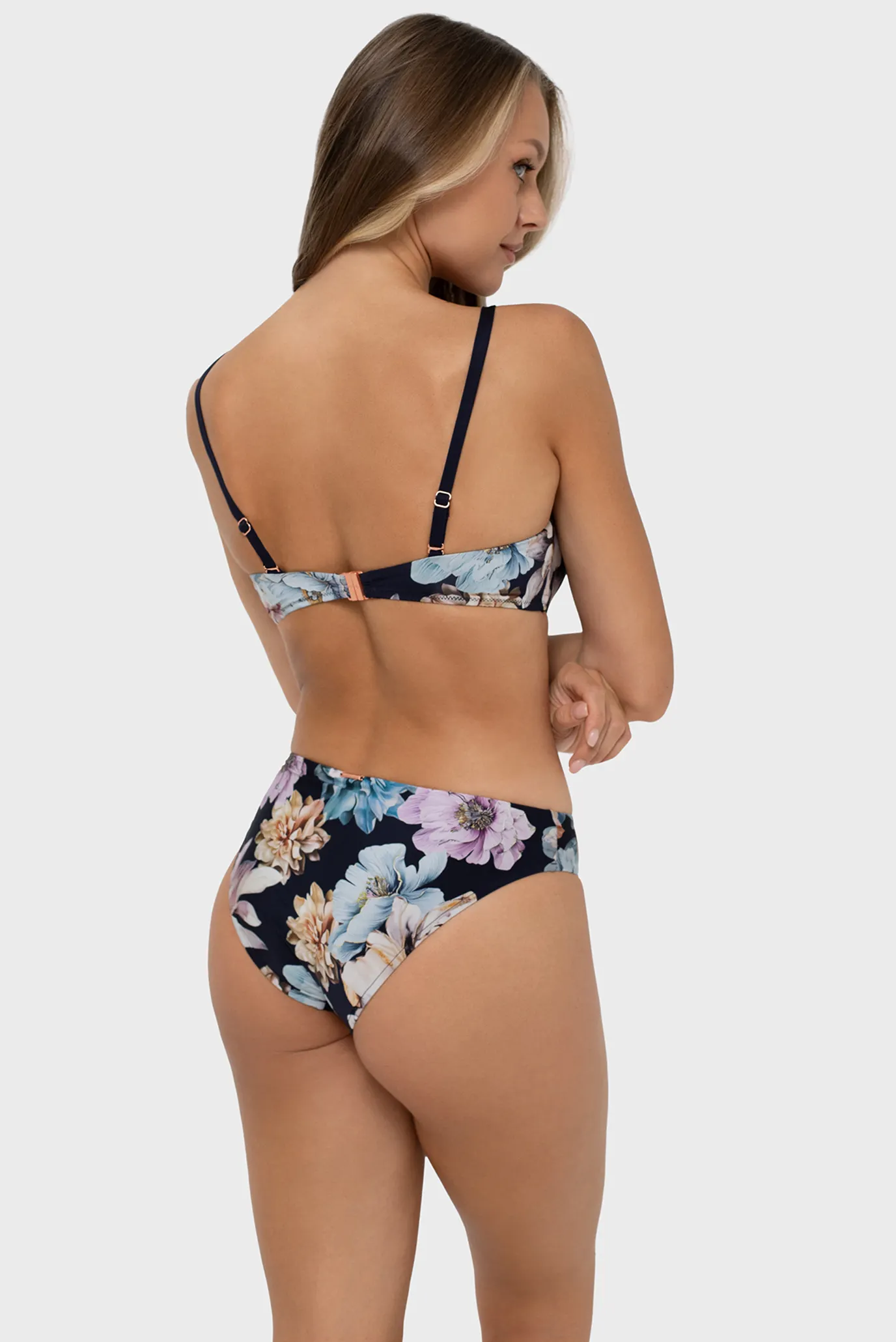 Жіночий темно-синій ліф від купальника з візерунком 3