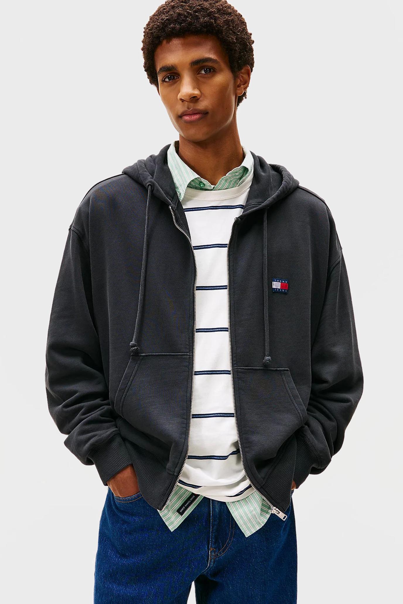 Мужское темно-серое худи 90S NEW CLSSCS Серый XXL Tommy Jeans DM0DM22080 Мужское темно-серое худи 90S NEW CLSSCS Серый XXL Tommy Jeans DM0DM22080