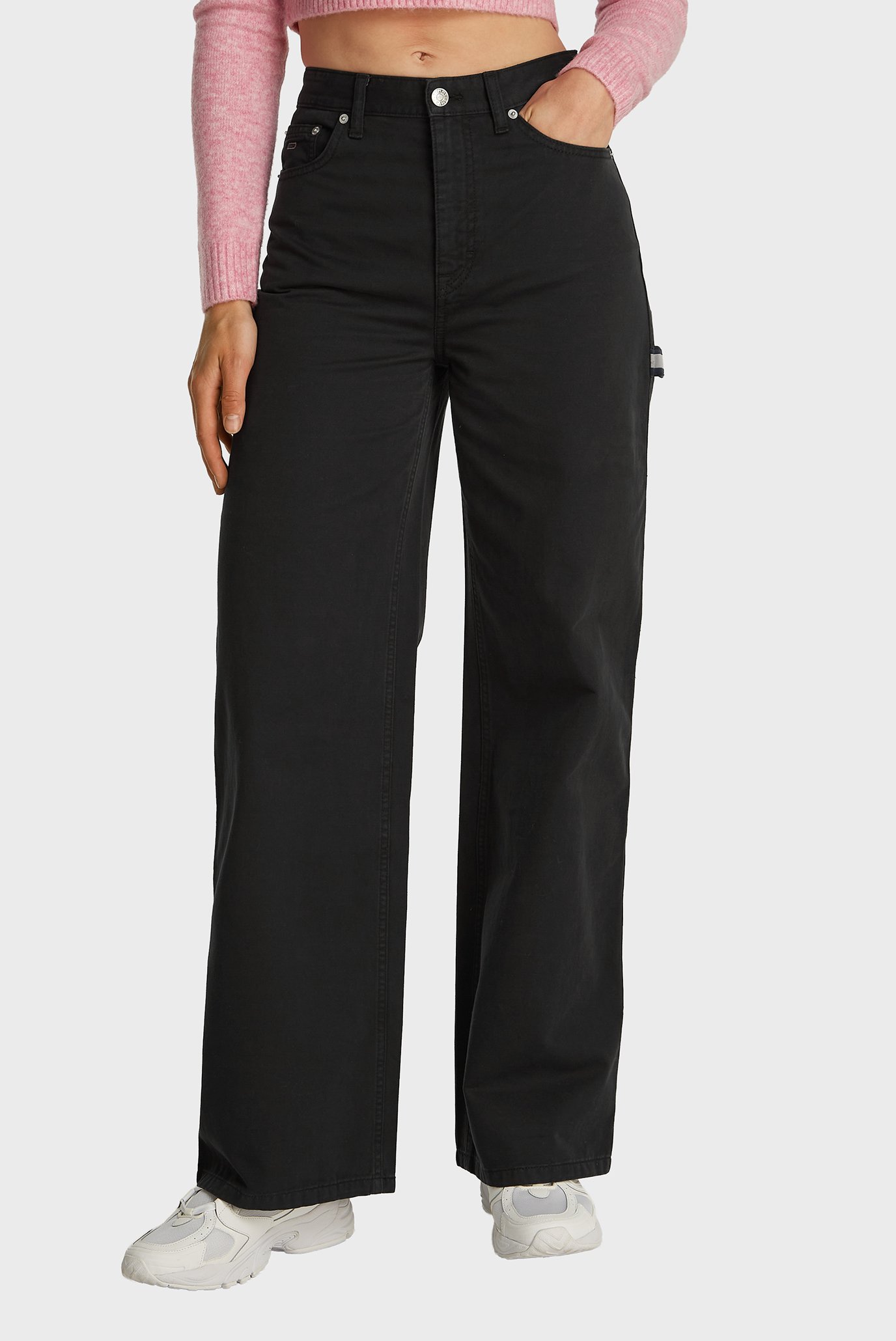 Женские черные брюки TJW CLAIRE HR WD CARPENTER Черный 29-32 Tommy Jeans DW0DW19394 Женские черные брюки TJW CLAIRE HR WD CARPENTER Черный 29-32 Tommy Jeans DW0DW19394