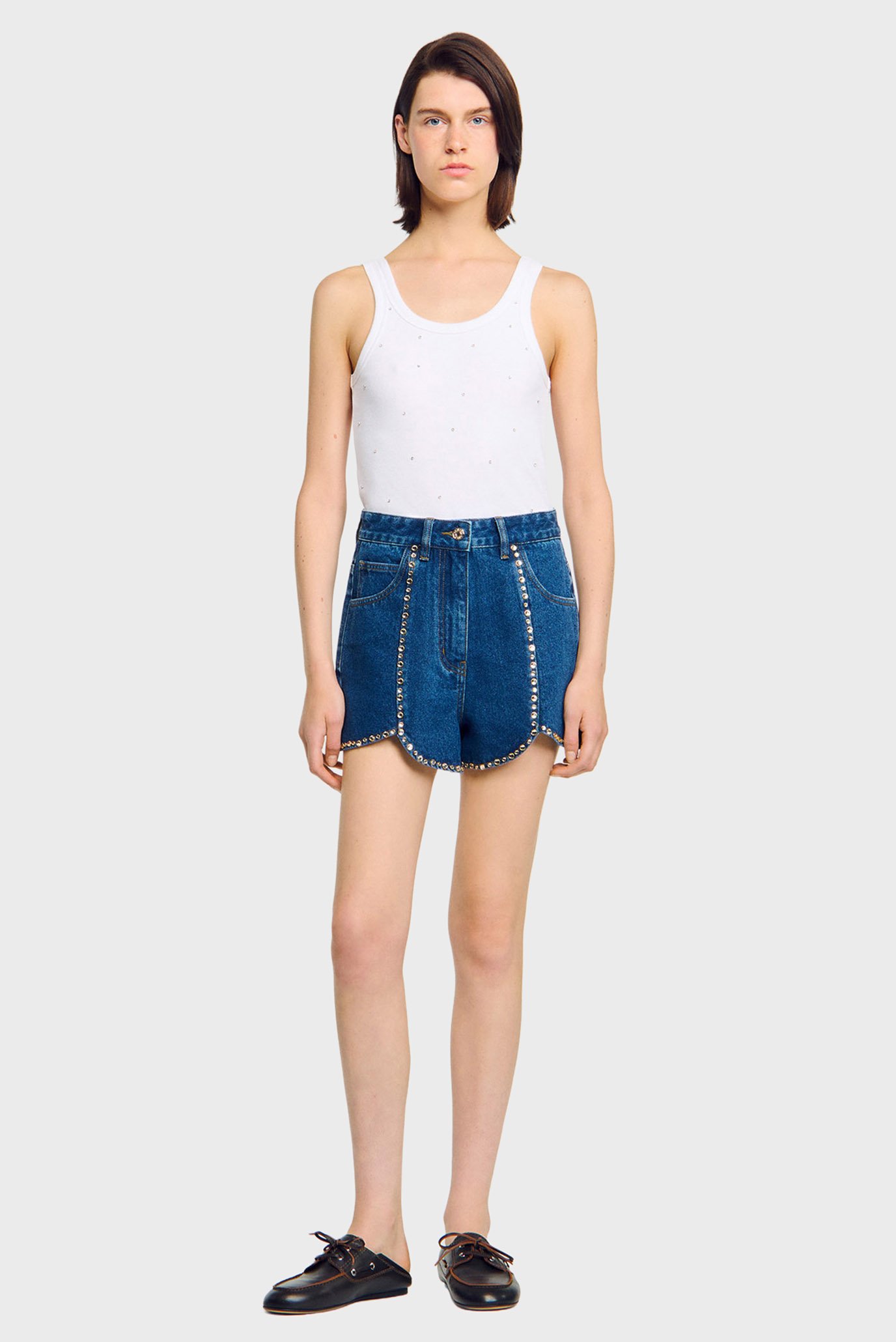 Женские синие джинсовые шорты Синий 36 Sandro SFPSH00533_Blue Jean Женские синие джинсовые шорты Синий 36 Sandro SFPSH00533_Blue Jean