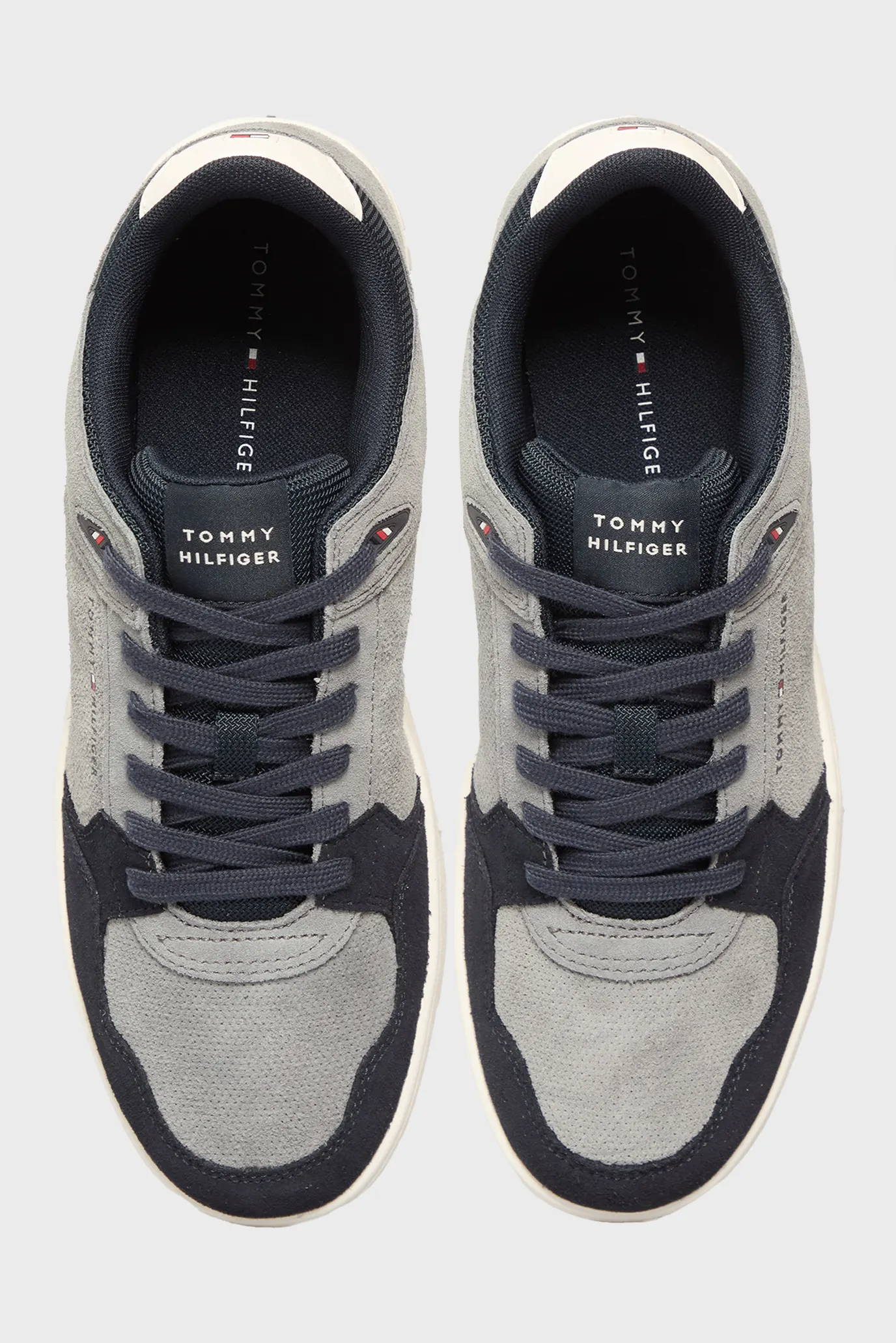 Чоловічі сірі замшеві снікерси BASKET CORE LITE 4