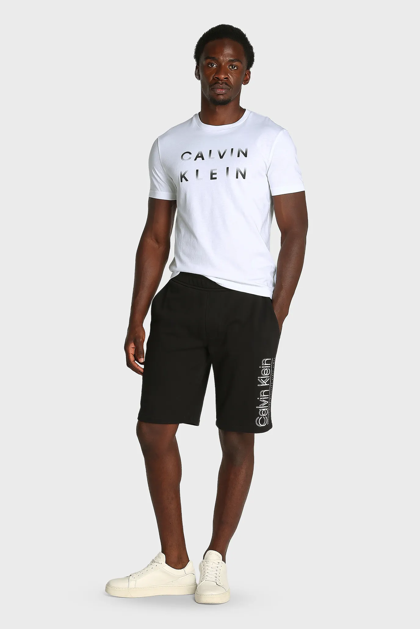 Чоловіча біла футболка CP-ENLARGED LOGO 2