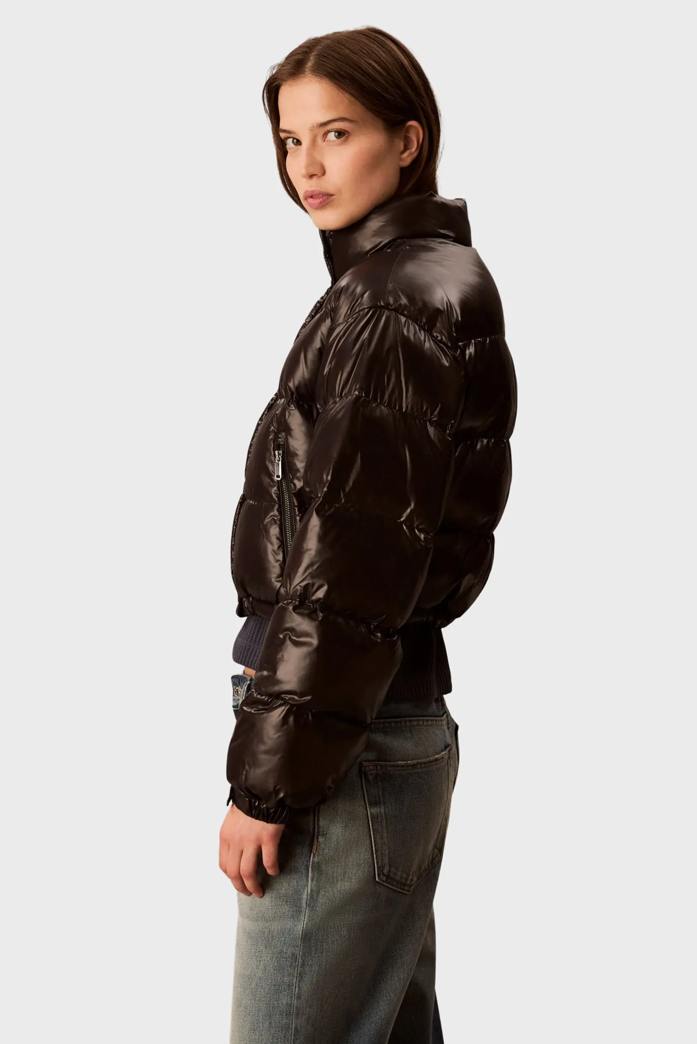 Женская черная куртка SHINE 5