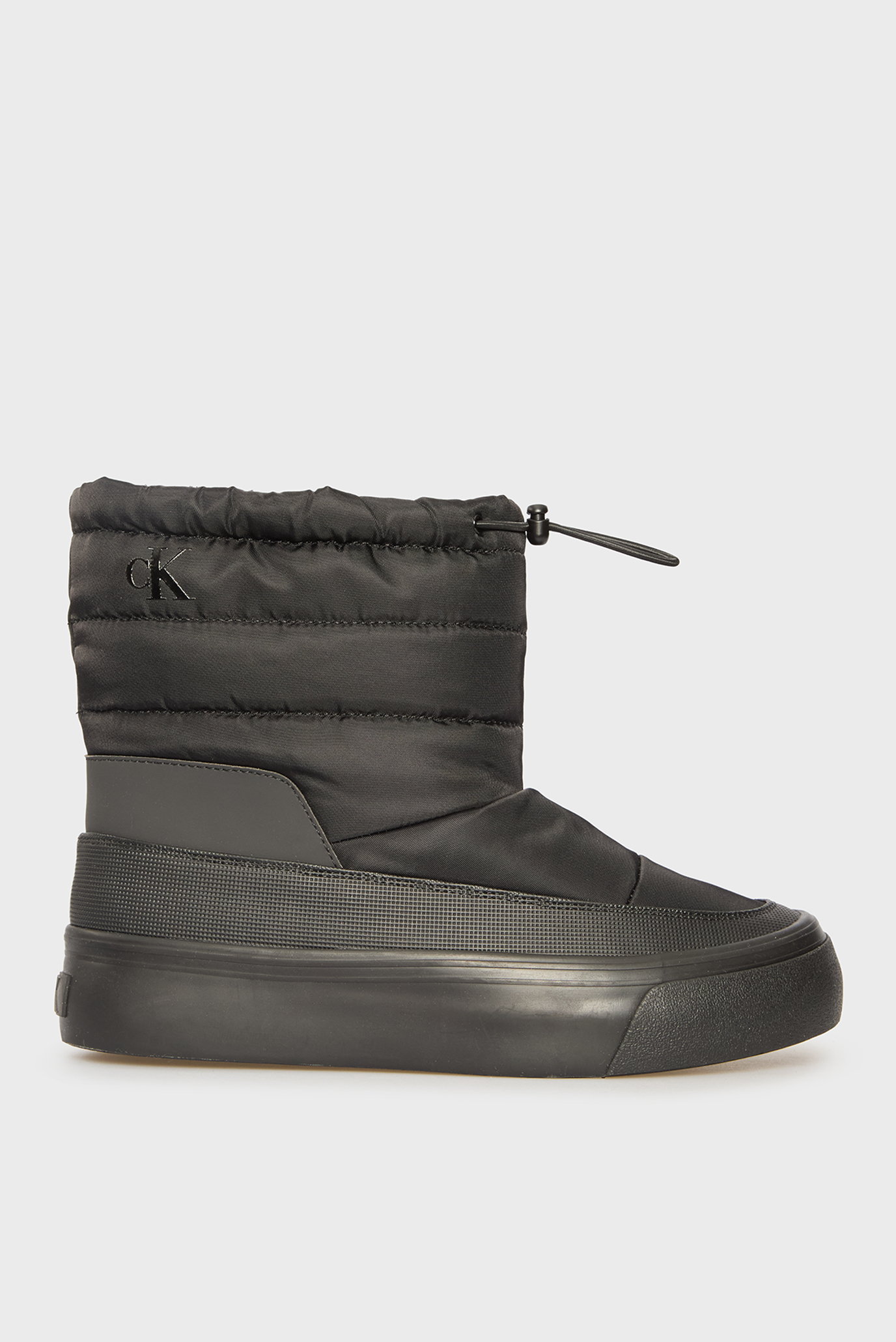 Женские черные дутики VULC FLATF Черный 38 Calvin Klein Jeans YW0YW01977 Женские черные дутики VULC FLATF Черный 38 Calvin Klein Jeans YW0YW01977