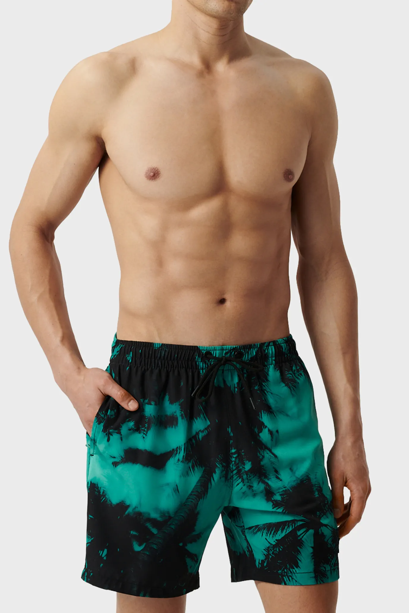 Чоловічі чорні плавальні шорти з візерунком 1