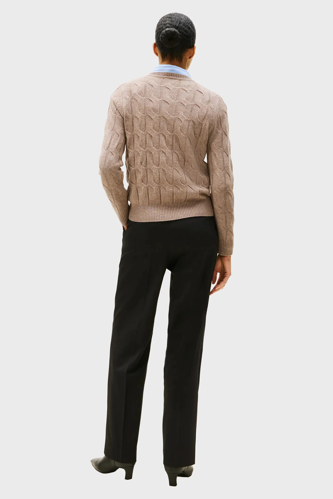 Женский бежевый шерстяной джемпер SOFT 3