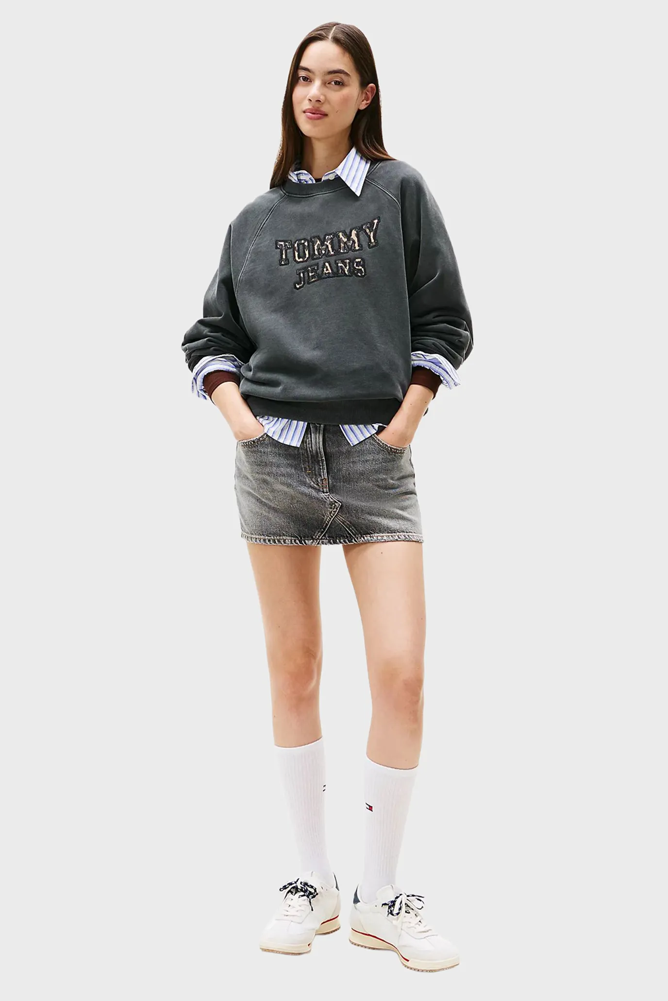 Жіночий темно-сірий світшот LEOPARD 2