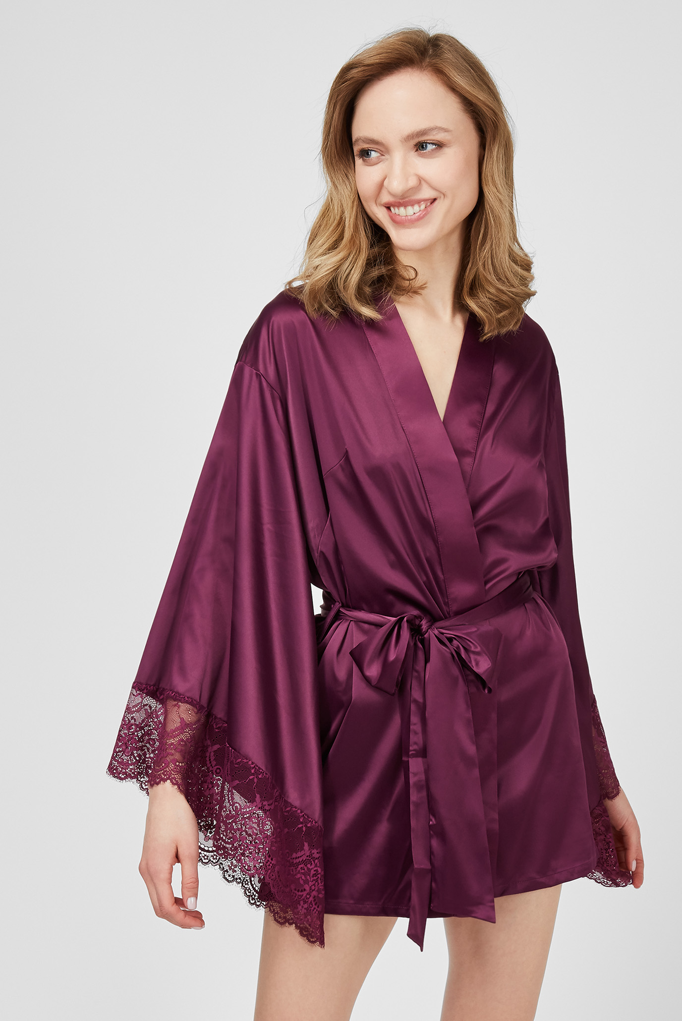 Жіночий фіолетовий халат 1