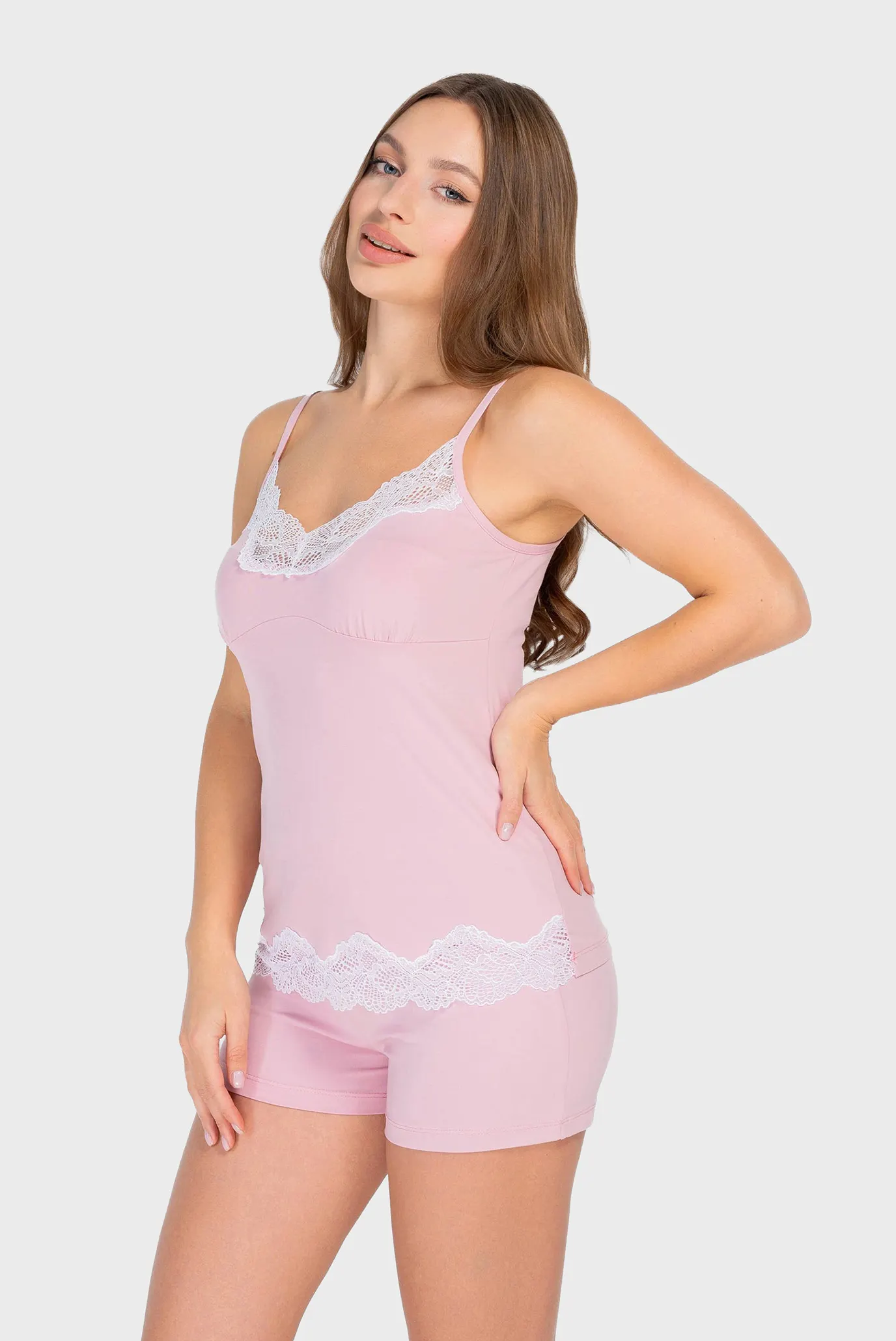 Жіноча рожева піжама (топ, шорти) 4