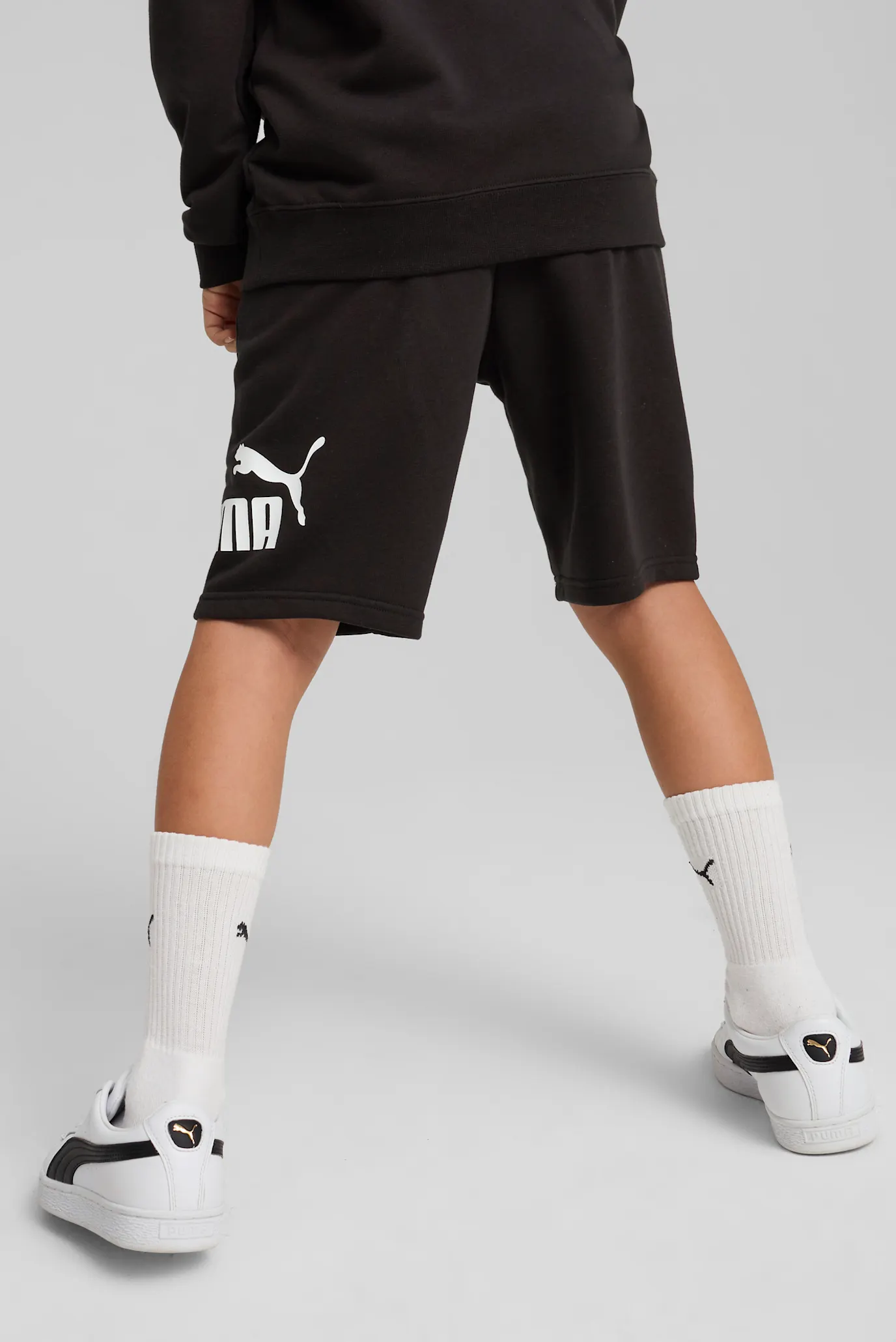 Детские черные шорты ESS No. 1 Logo Shorts Youth 3