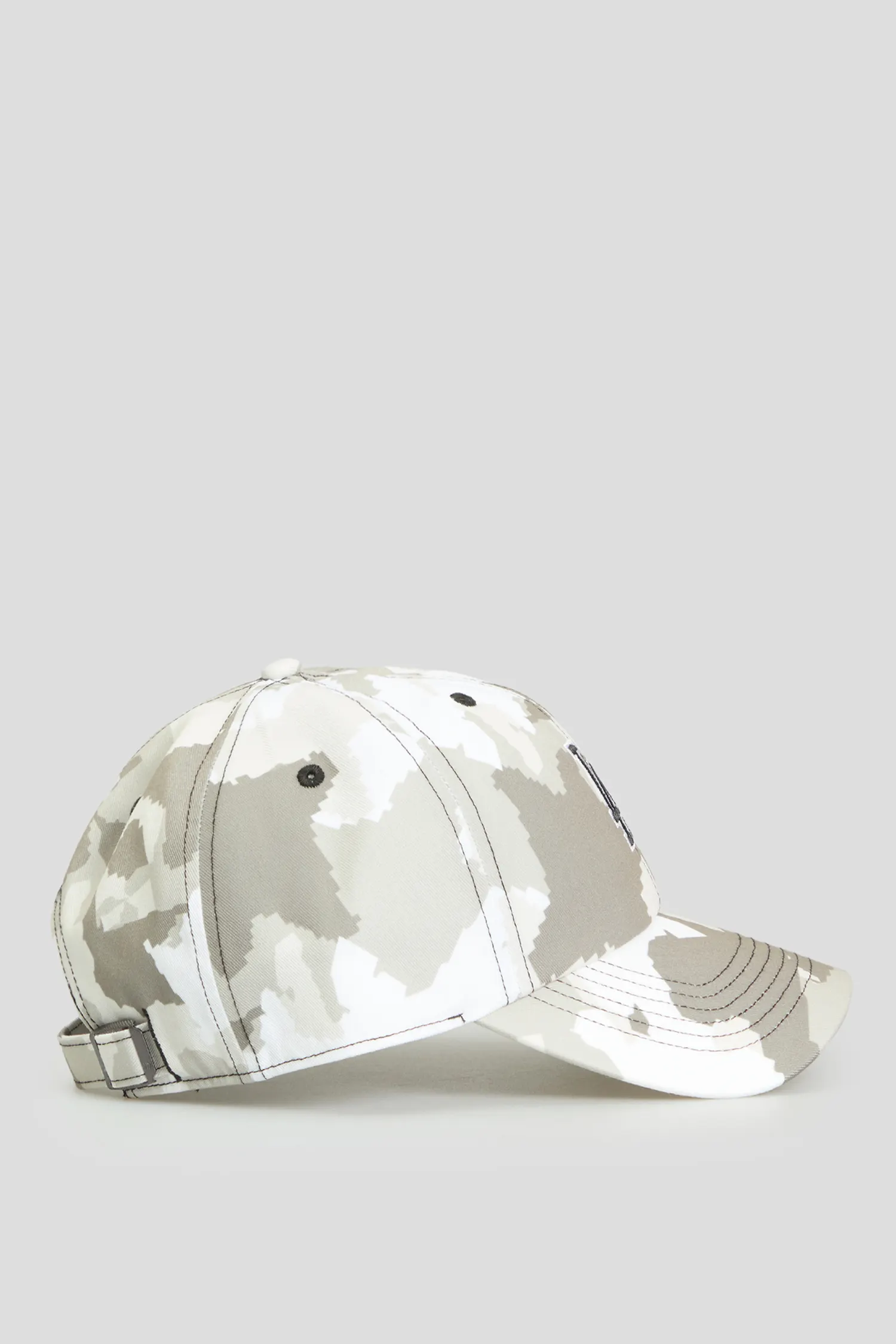Кепка з візерунком 3