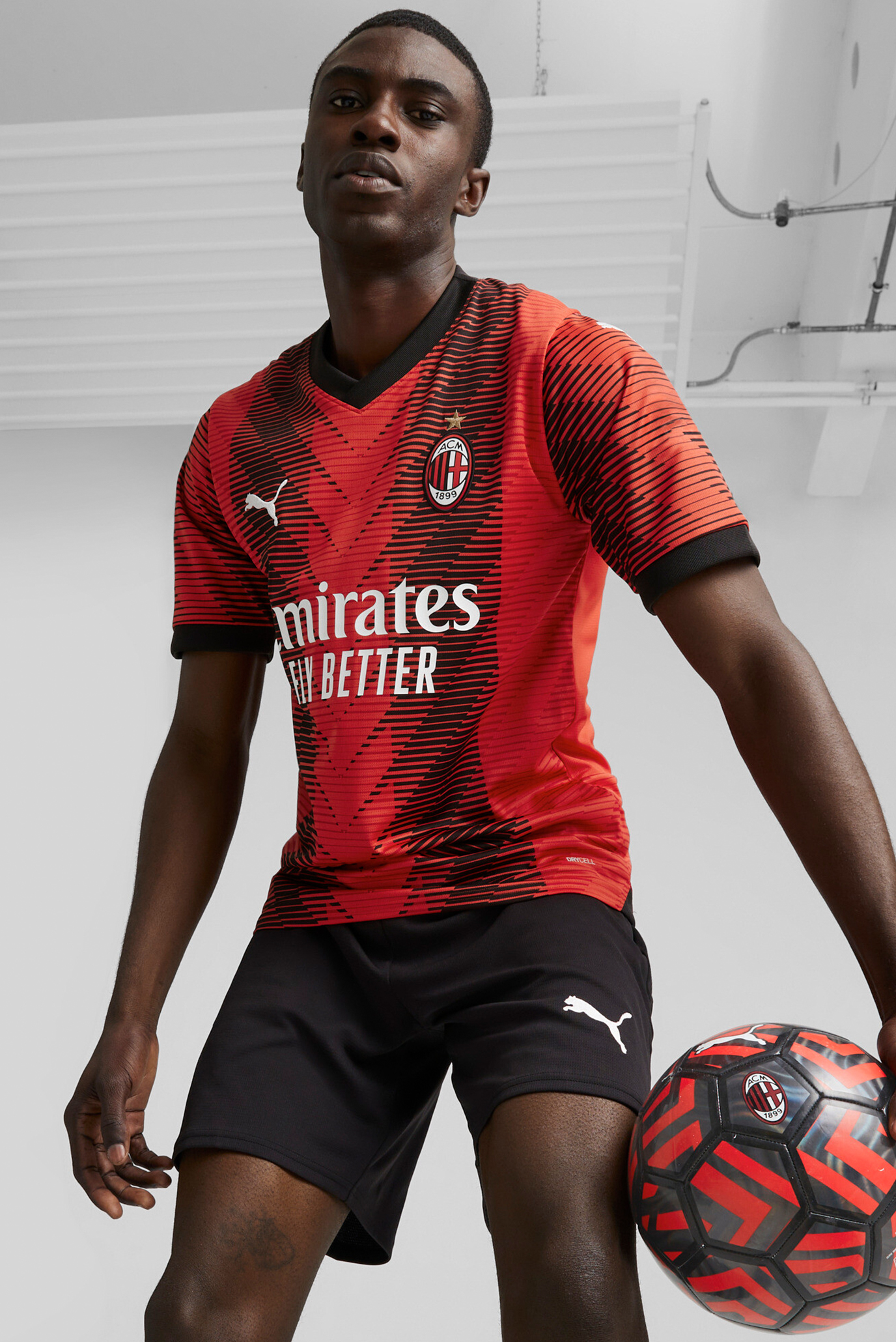 Чоловіча червона футболка AC Milan 23/24 Home Jersey 1