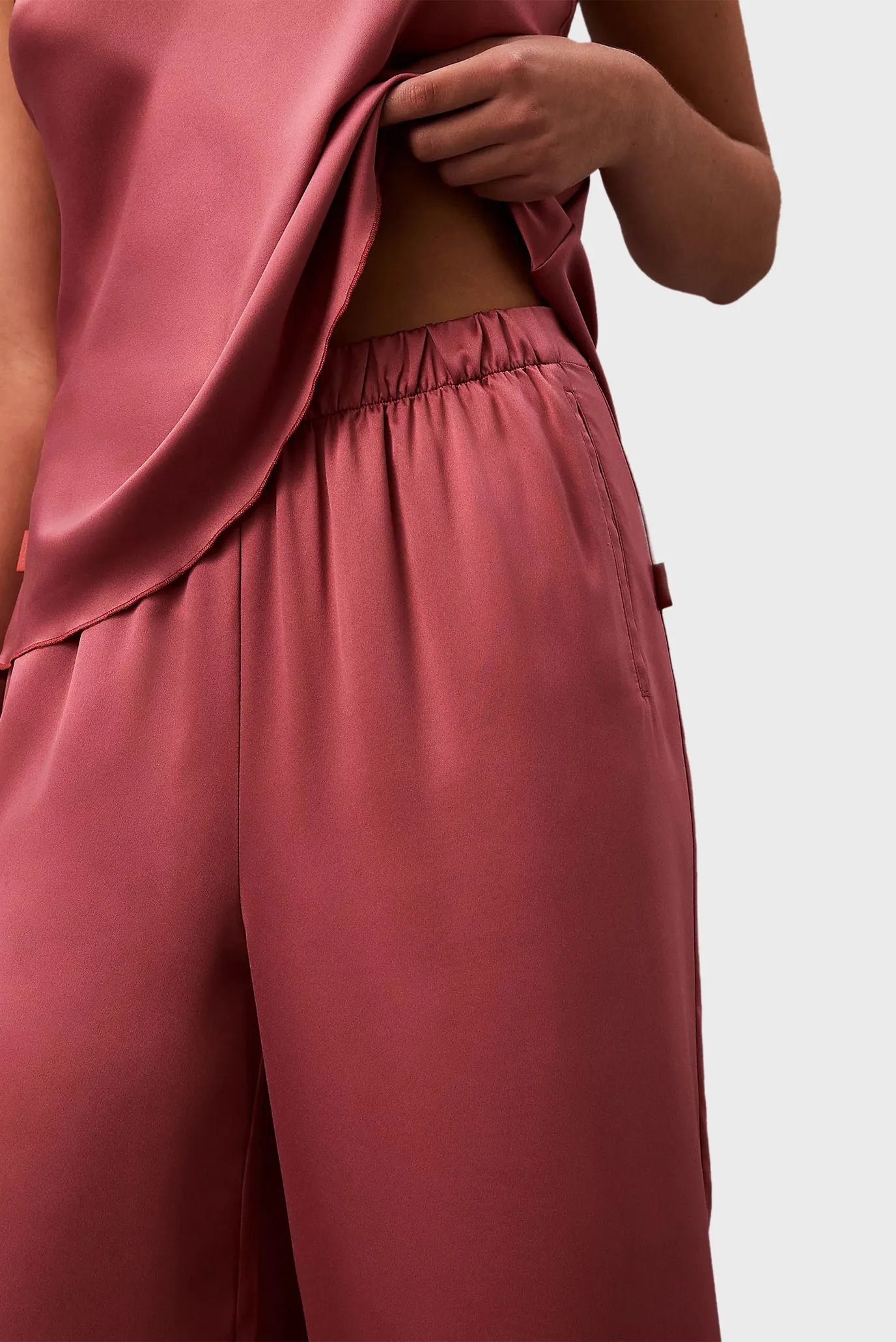 Женские коралловые брюки SENSUAL SATIN WIDE LEG PANT 3