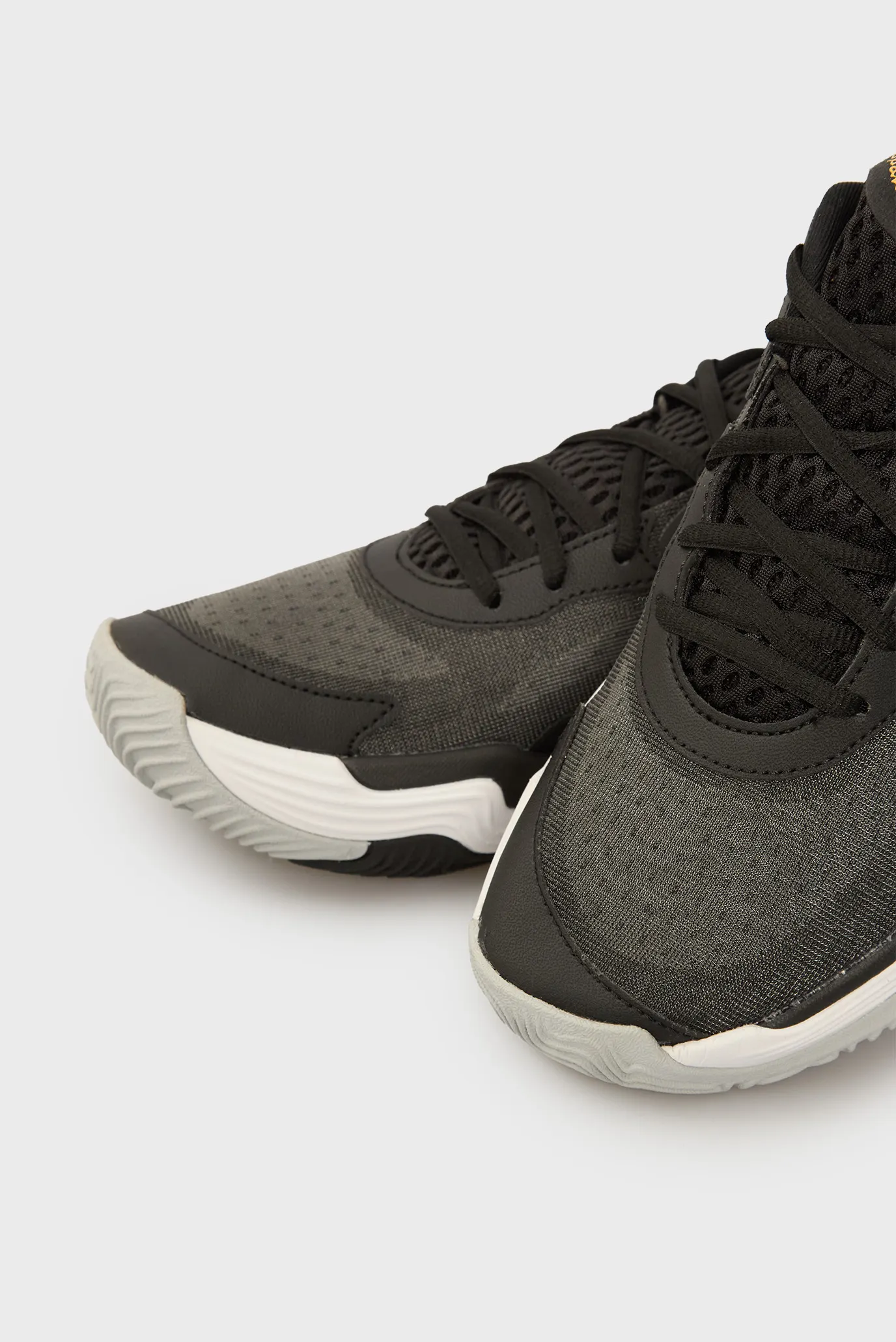 Чорні кросівки UA Spawn 7 2