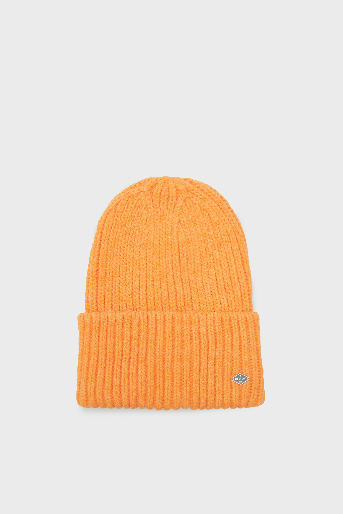 Женская оранжевая шапка 1