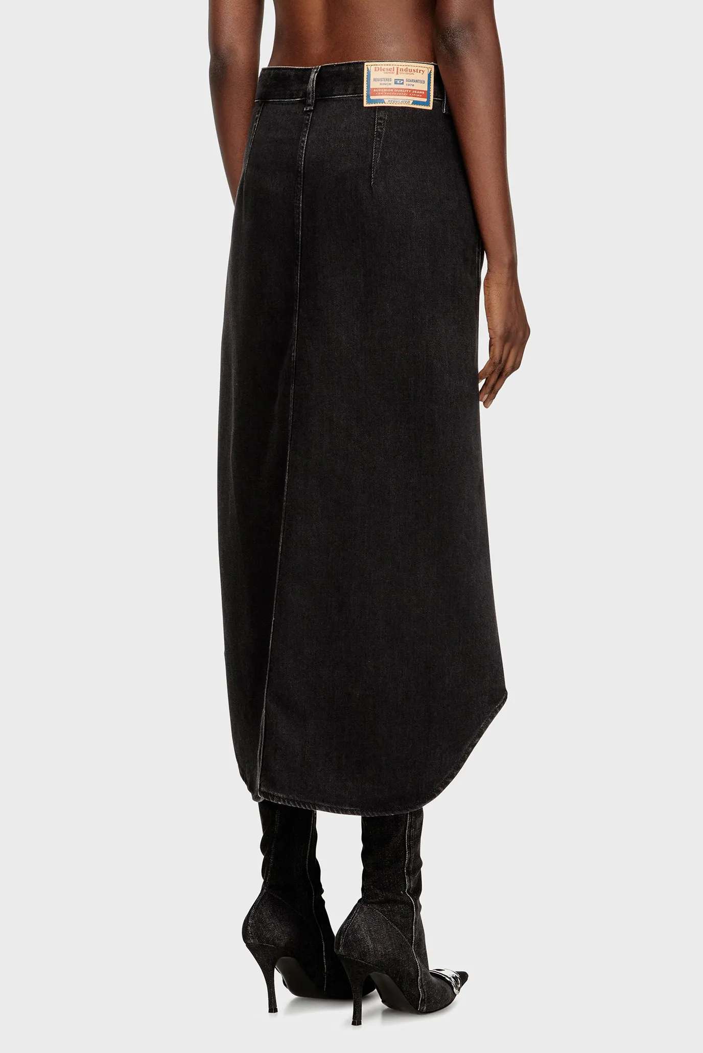 Жіноча чорна джинсова спідниця DE-ARD-LONG 3