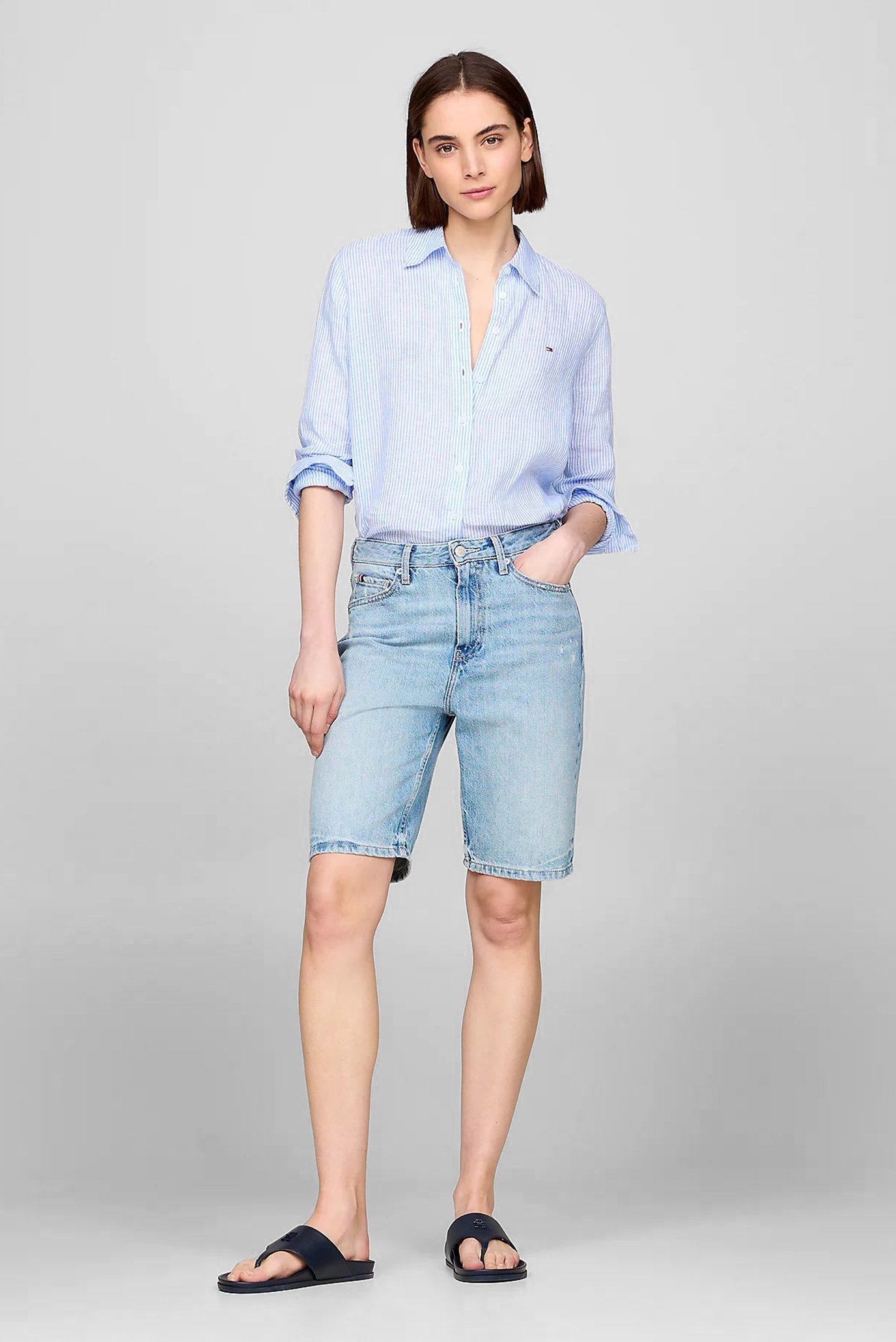 Жіночі блакитні джинсові шорти DNM SLIM SHORT HW ASH WRN 1