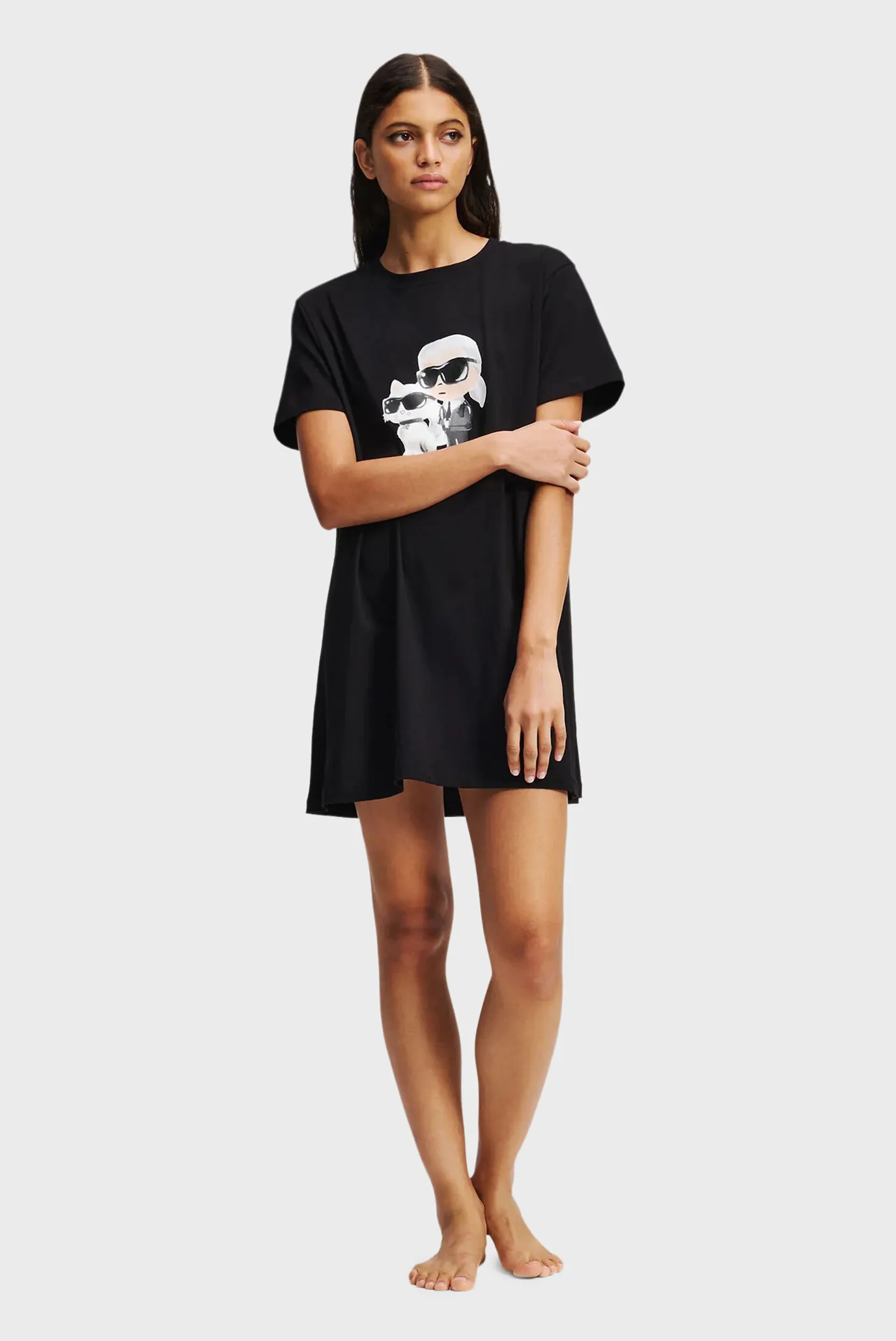 Жіноча чорна нічна сорочка IKON 2