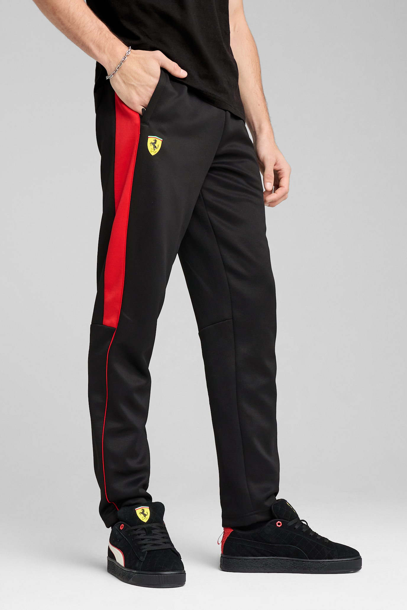 Мужские черные спортивные брюки Scuderia Ferrari Race MT7 Pants Men 1