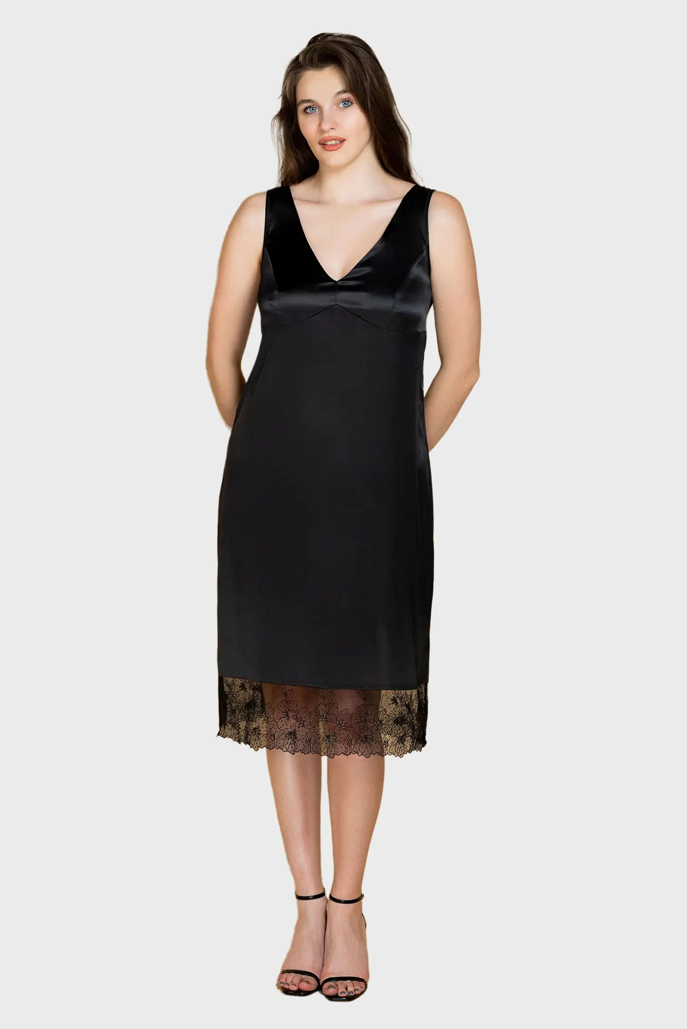 Жіноча чорна нічна сорочка 1