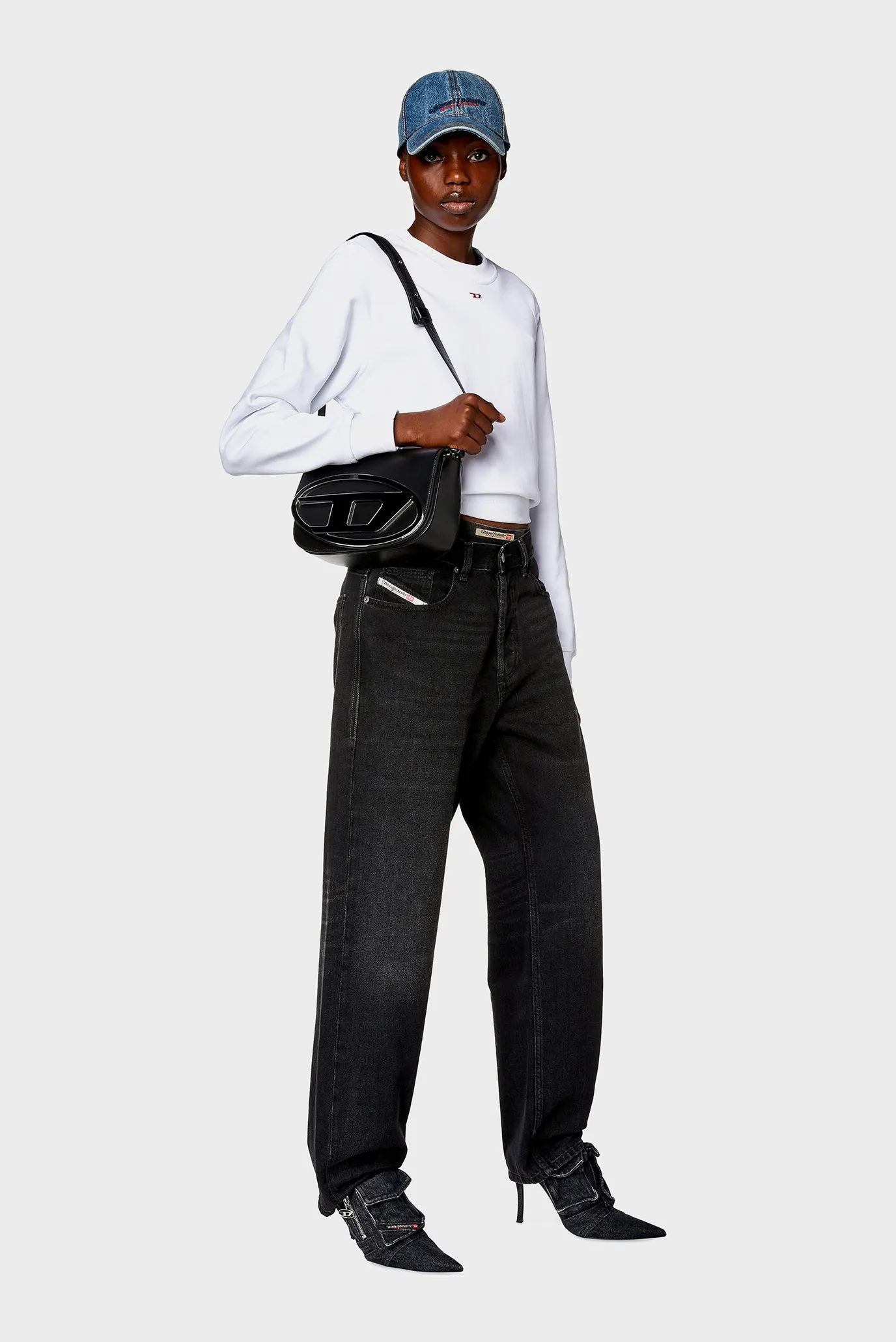 Жіноча чорна шкіряна сумка 1DR M Diesel X09568 PR818 — MD-Fashion