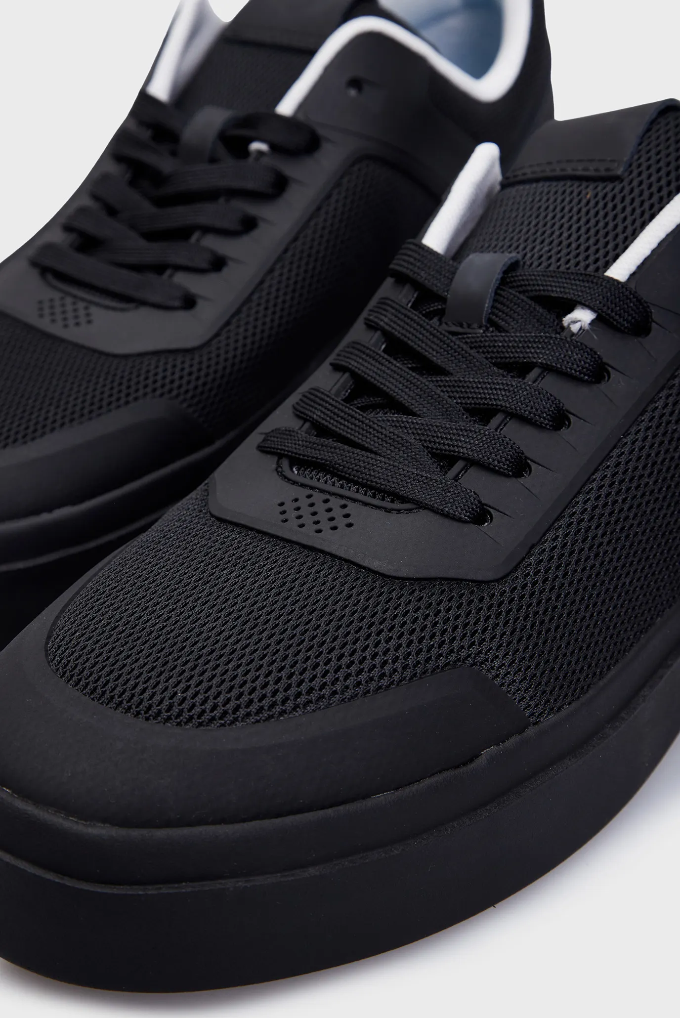 Чоловічі чорні снікерси LOW TOP LACE UP KNIT 2