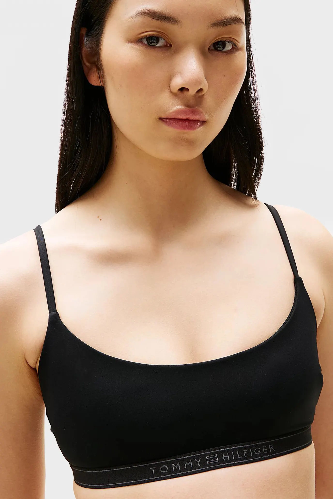 Жіночий чорний ліф від купальника 4