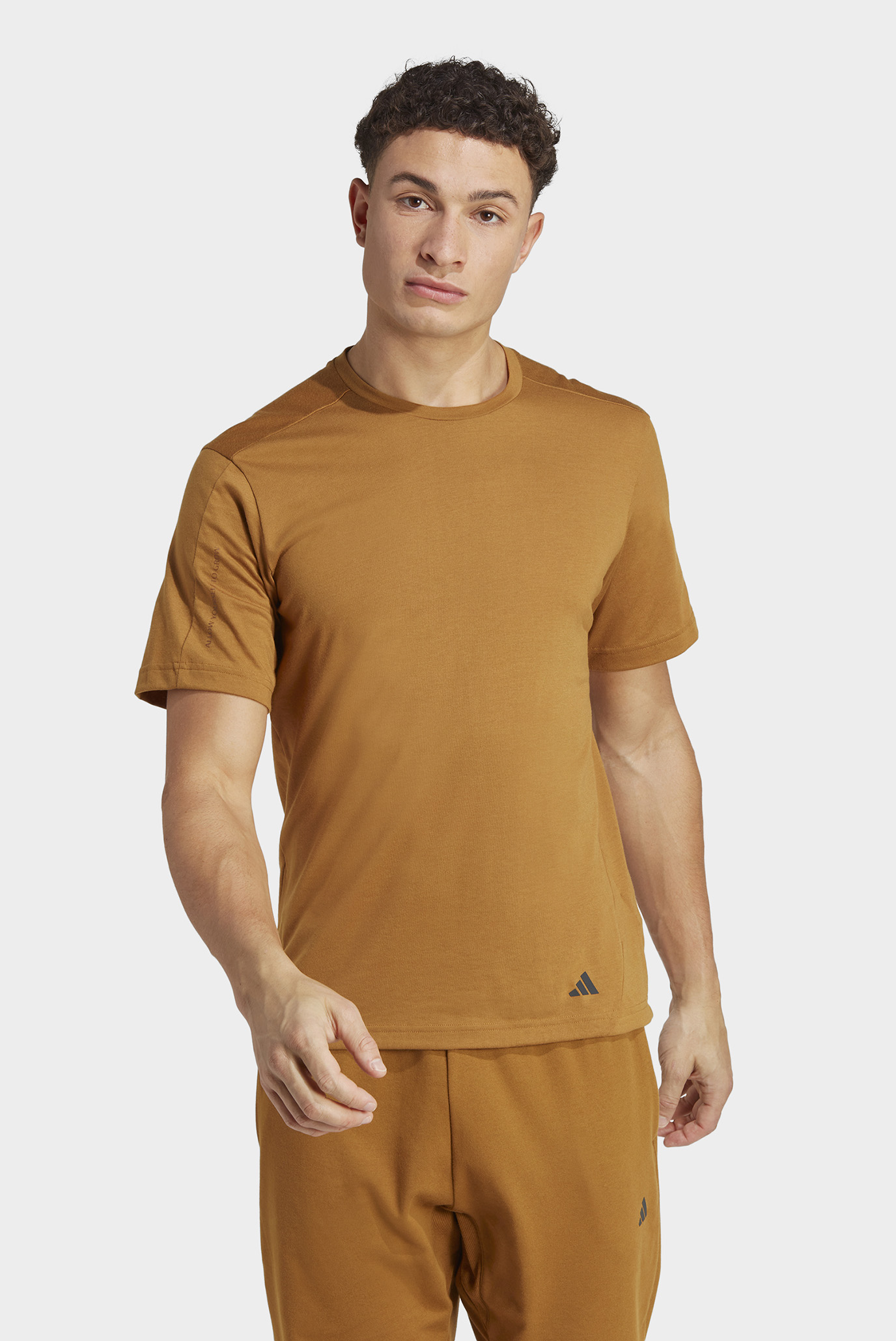 Чоловіча коричнева футболка Yoga Base Training 1