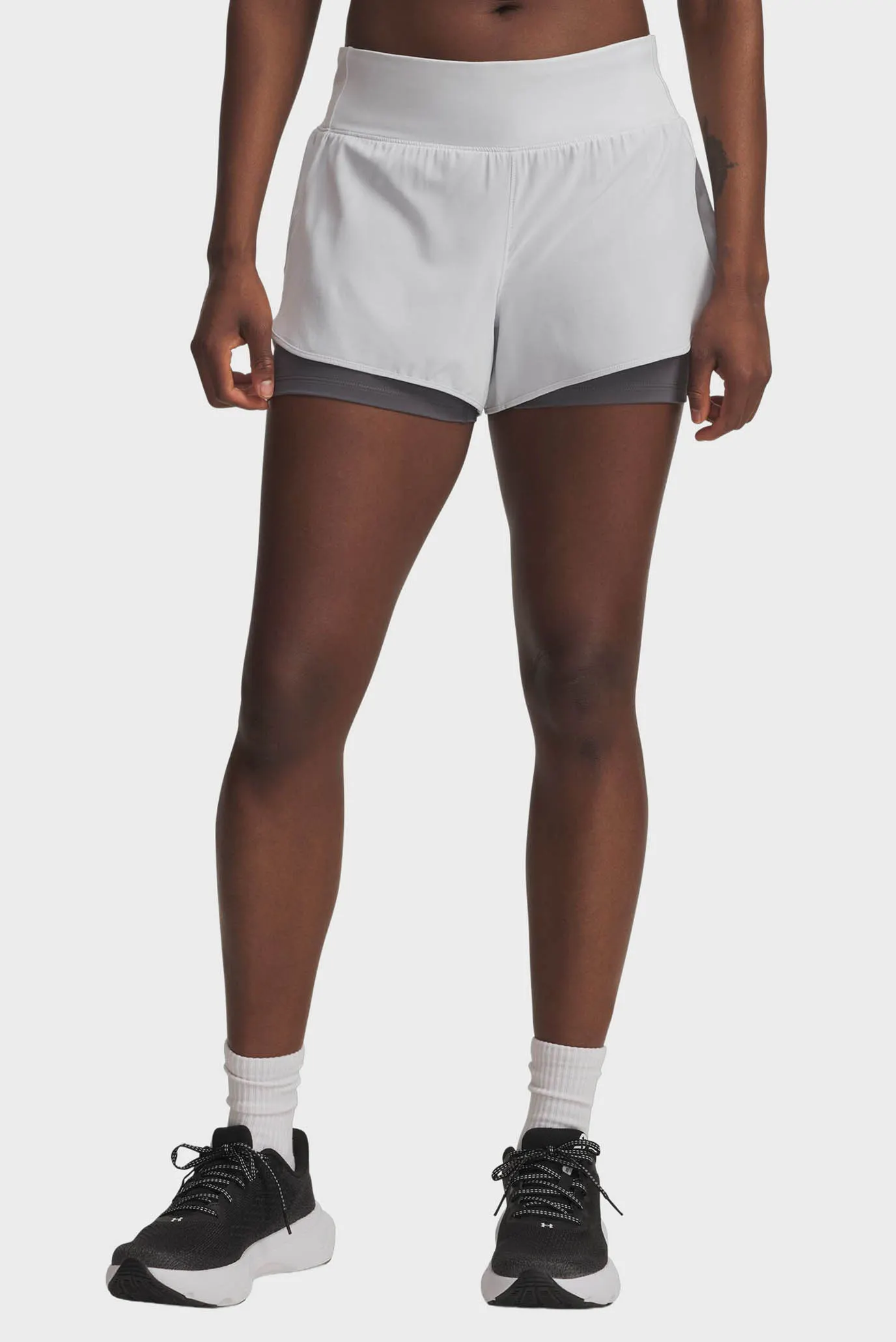 Жіночі світло-сірі шорти UA Launch Pro 3 2in1 Shorts 1