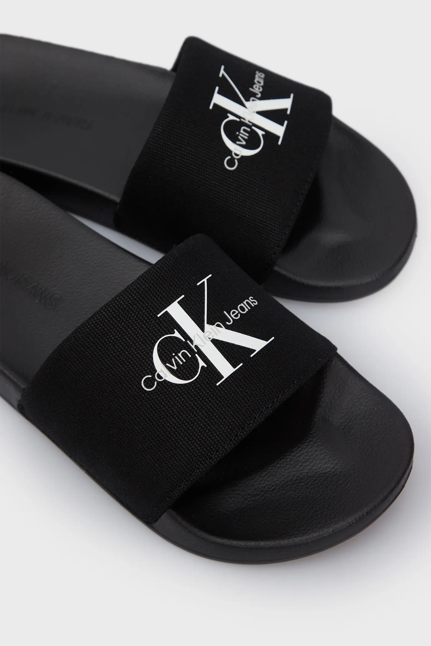 Женские черные слайдеры SLIDE MONOGRAM WN 2