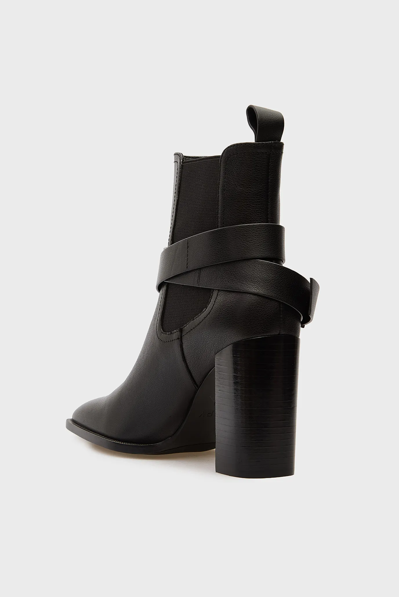 Женские черные кожаные ботильоны Christelle 5