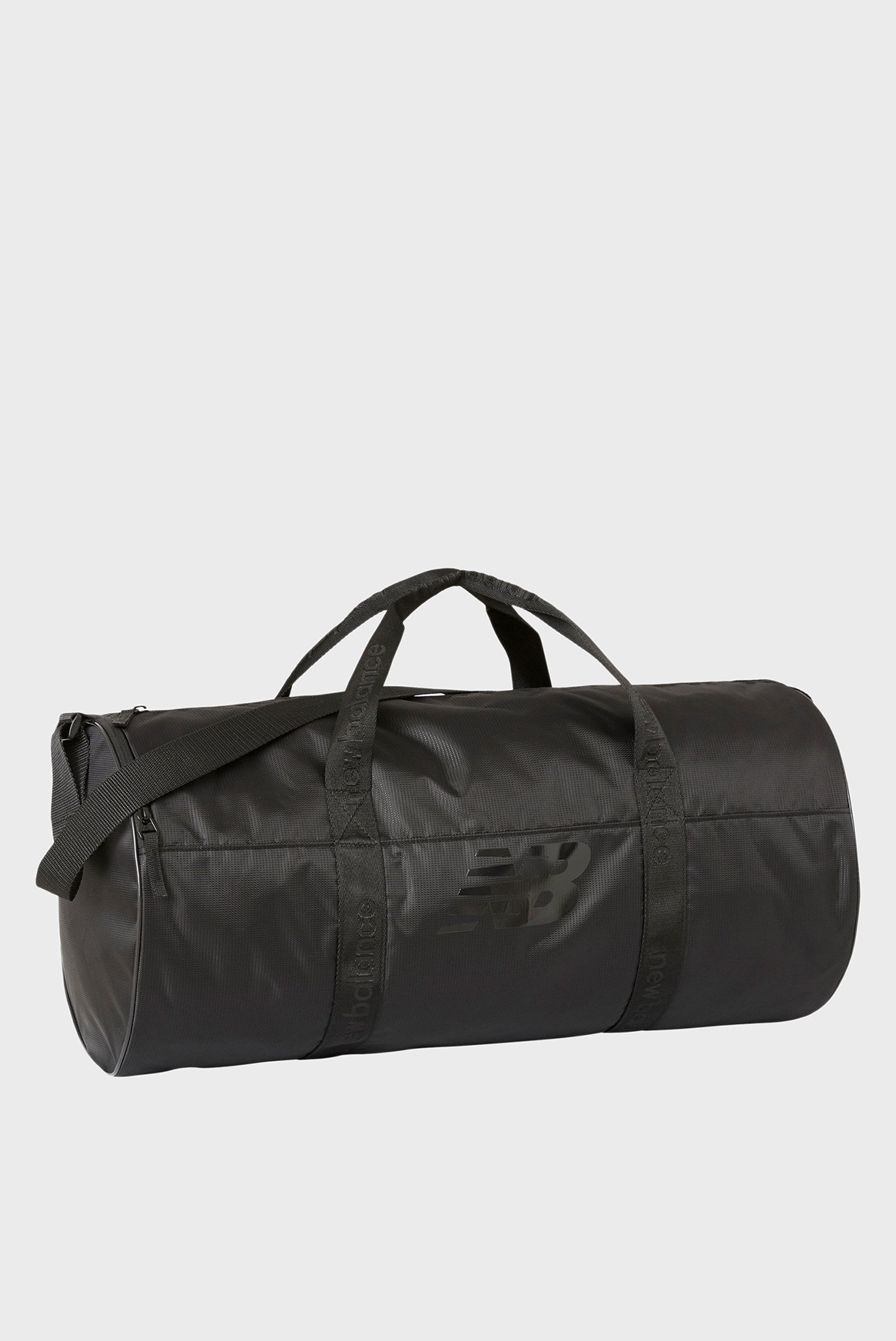 Черная спортивная сумка Opp Core Medium Duffel 1