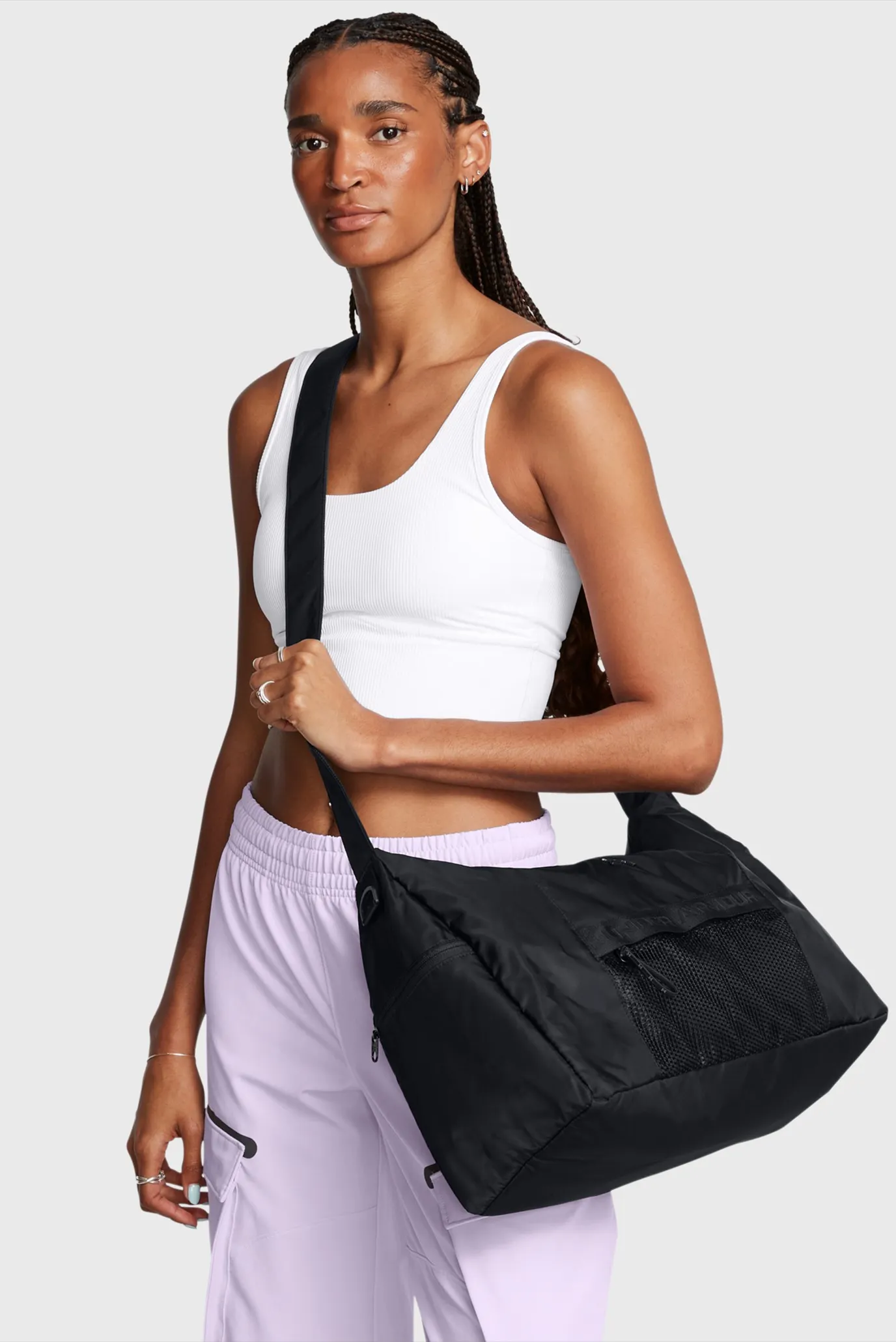 Жіноча чорна спортивна сумка UA Studio Slouchy Duffle 2