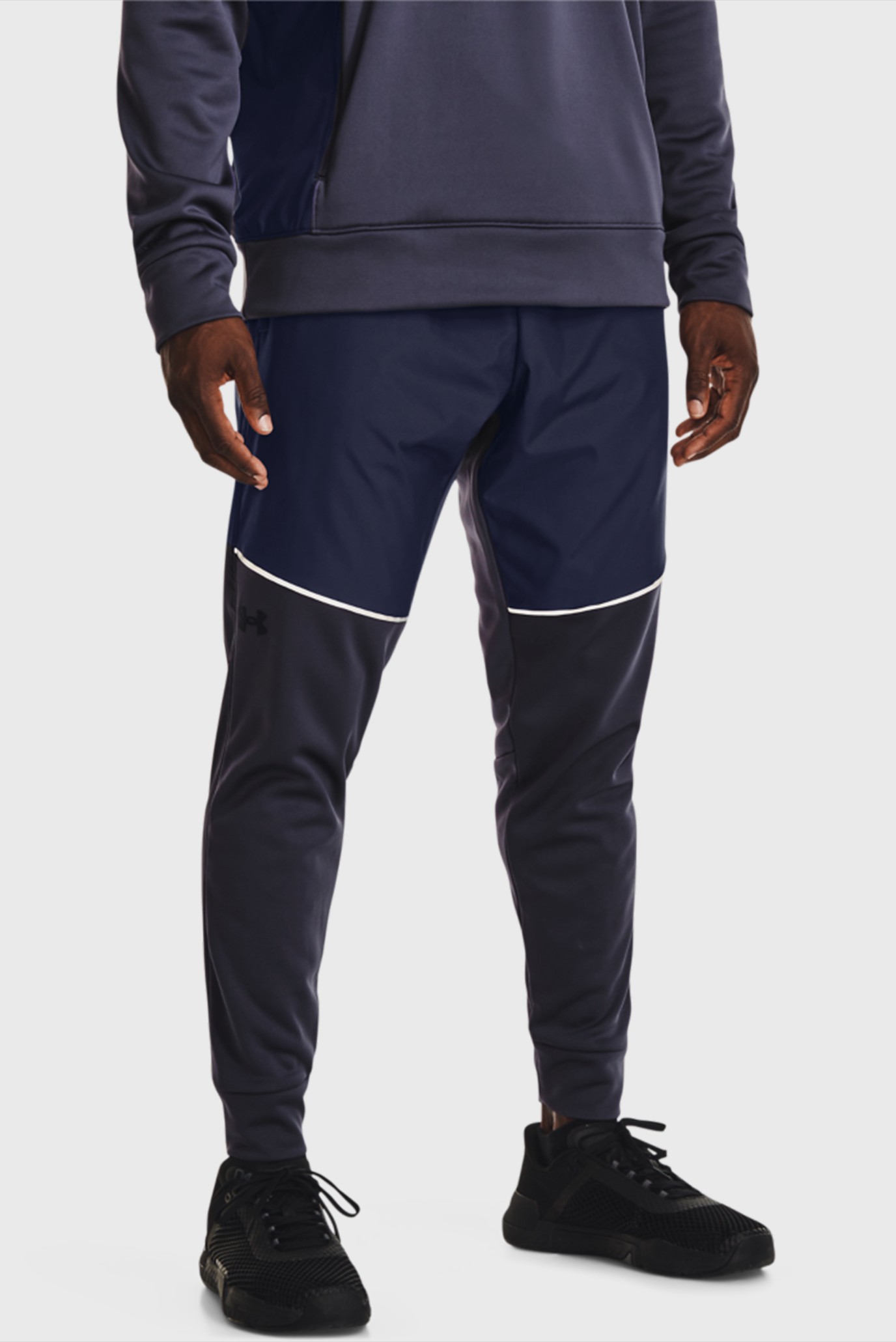 Чоловічі темно-сірі спортивні штани UA AF Storm Pants 1
