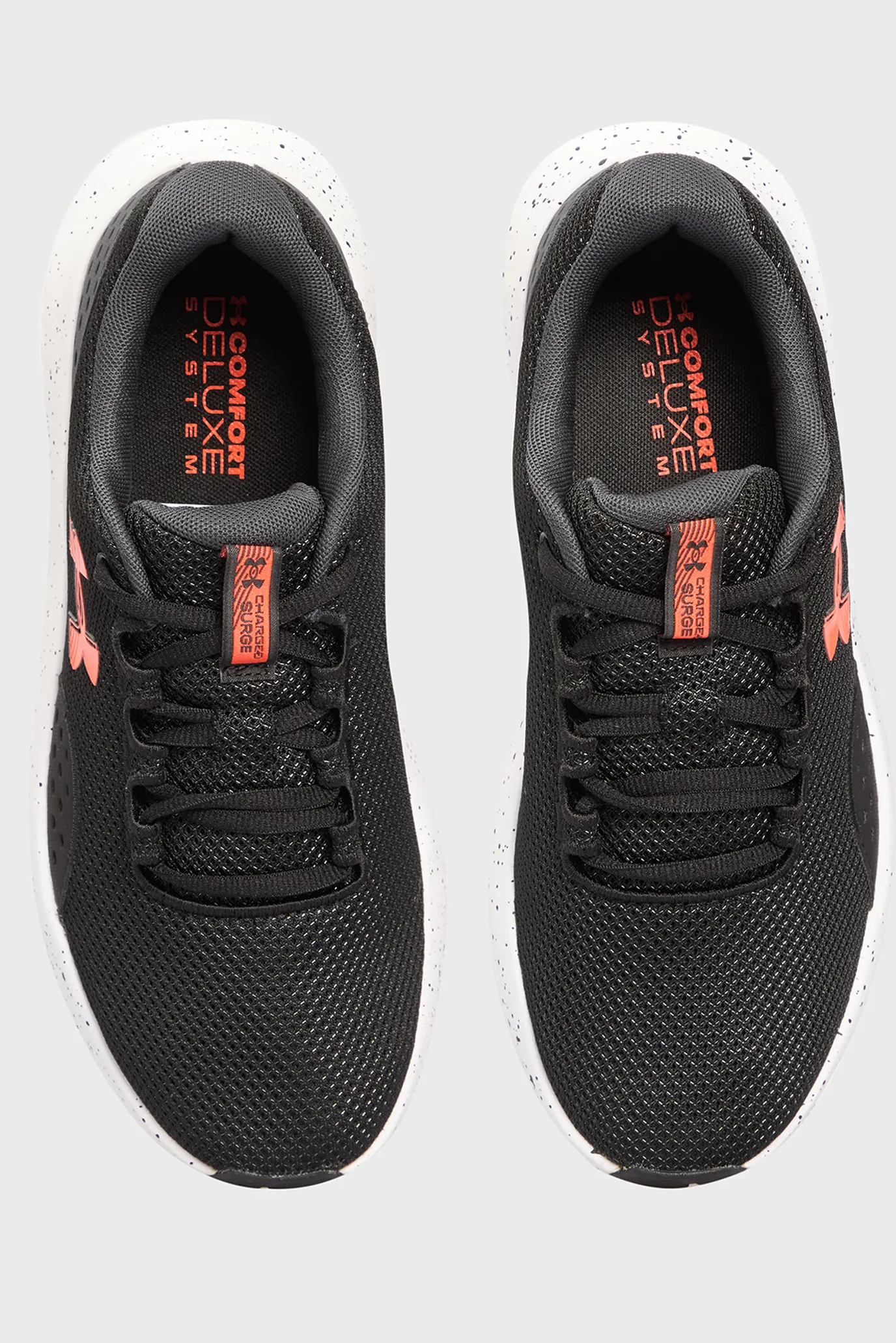 Чоловічі чорні кросівки UA Charged Surge 4 4