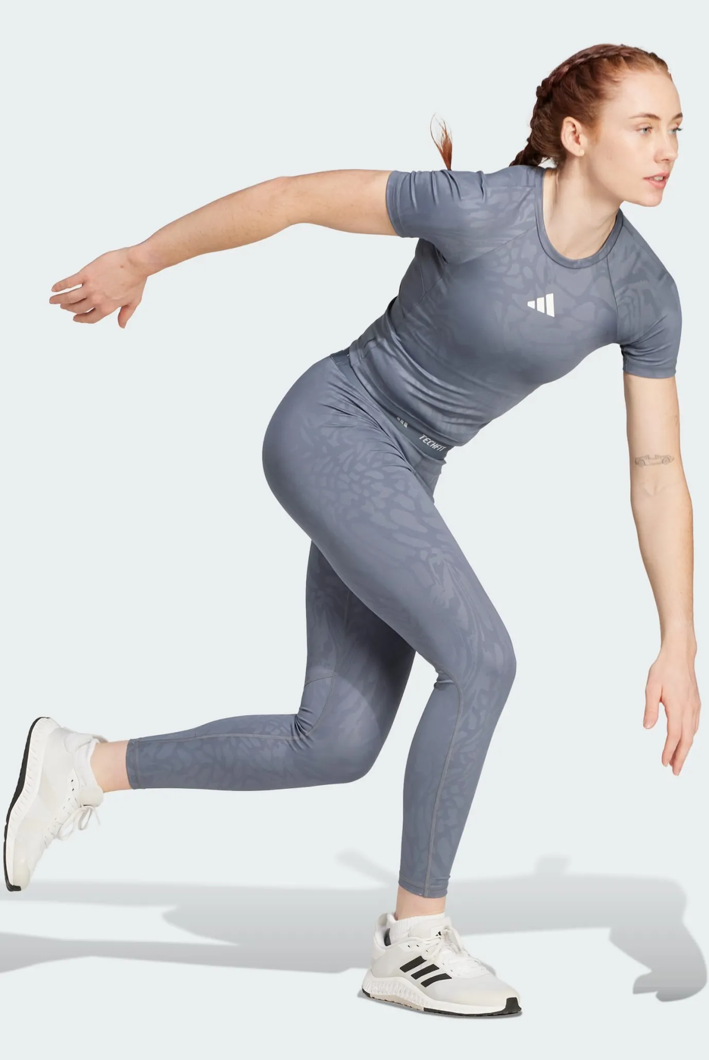 Женская серая футболка с узором Techfit Printed 2