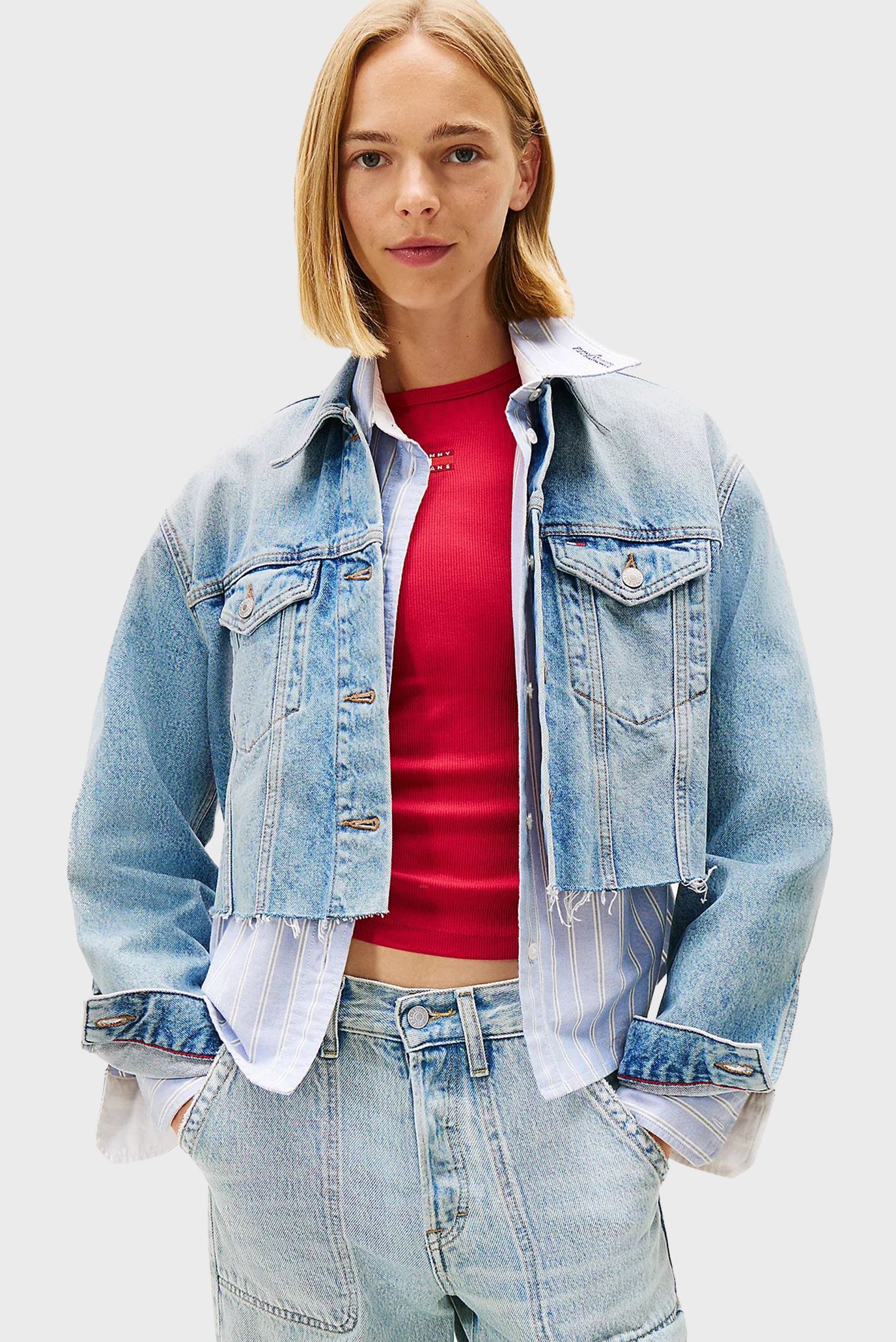 Женская голубая джинсовая куртка CROPPD Голубой M Tommy Jeans DW0DW21063 Женская голубая джинсовая куртка CROPPD Голубой M Tommy Jeans DW0DW21063